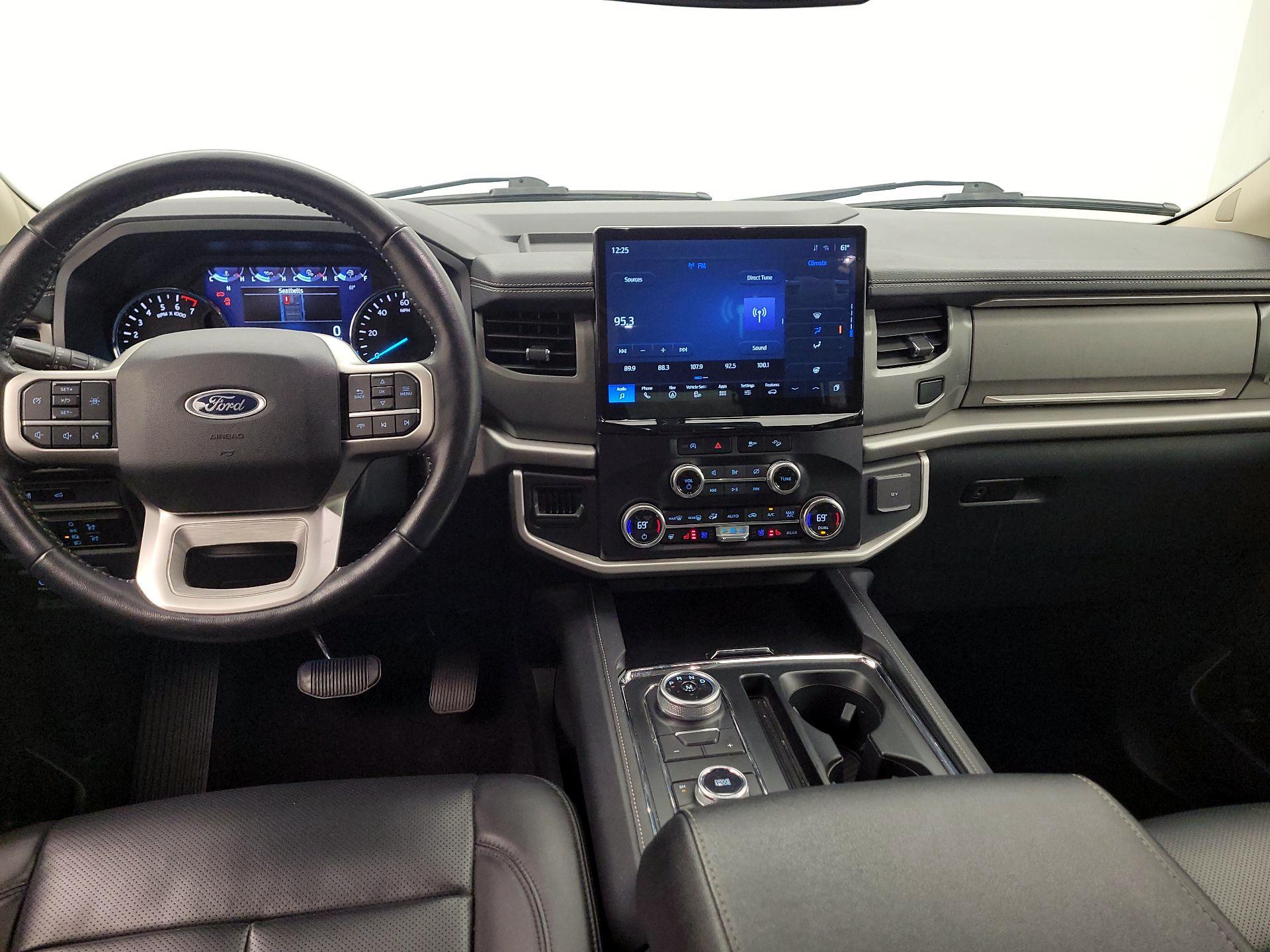 Thumbnail: 2023 Ford Expedition - 9