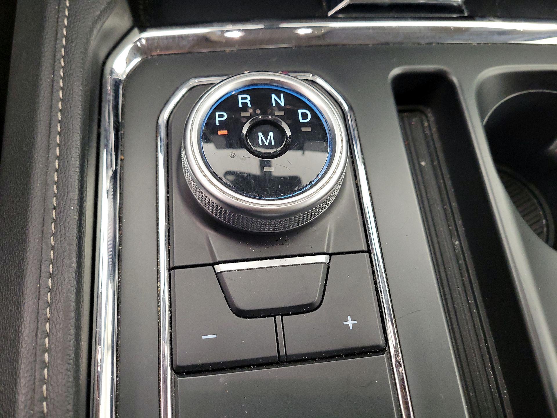 Thumbnail: 2023 Ford Expedition - 15