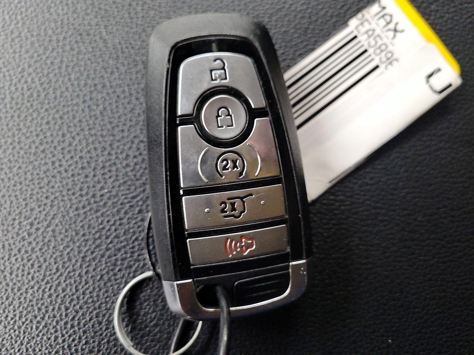 Thumbnail: 2023 Ford Expedition - 18