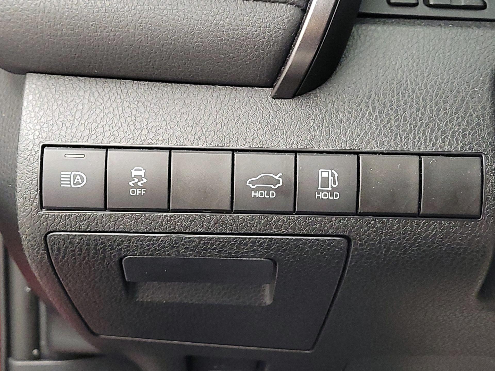 Thumbnail: 2023 Toyota Camry - 13