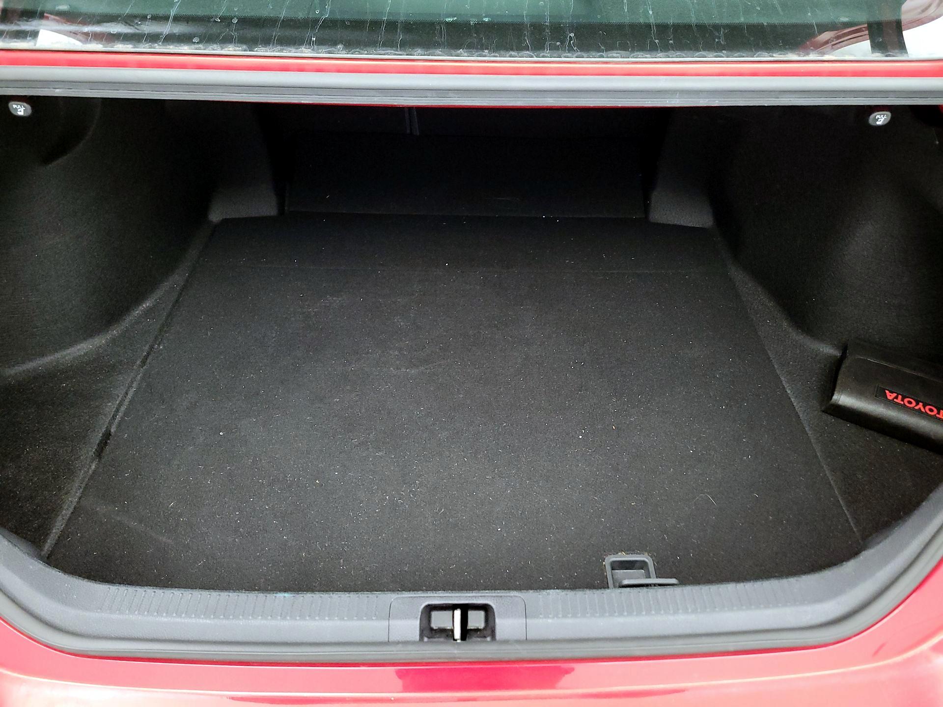 Thumbnail: 2023 Toyota Camry - 20