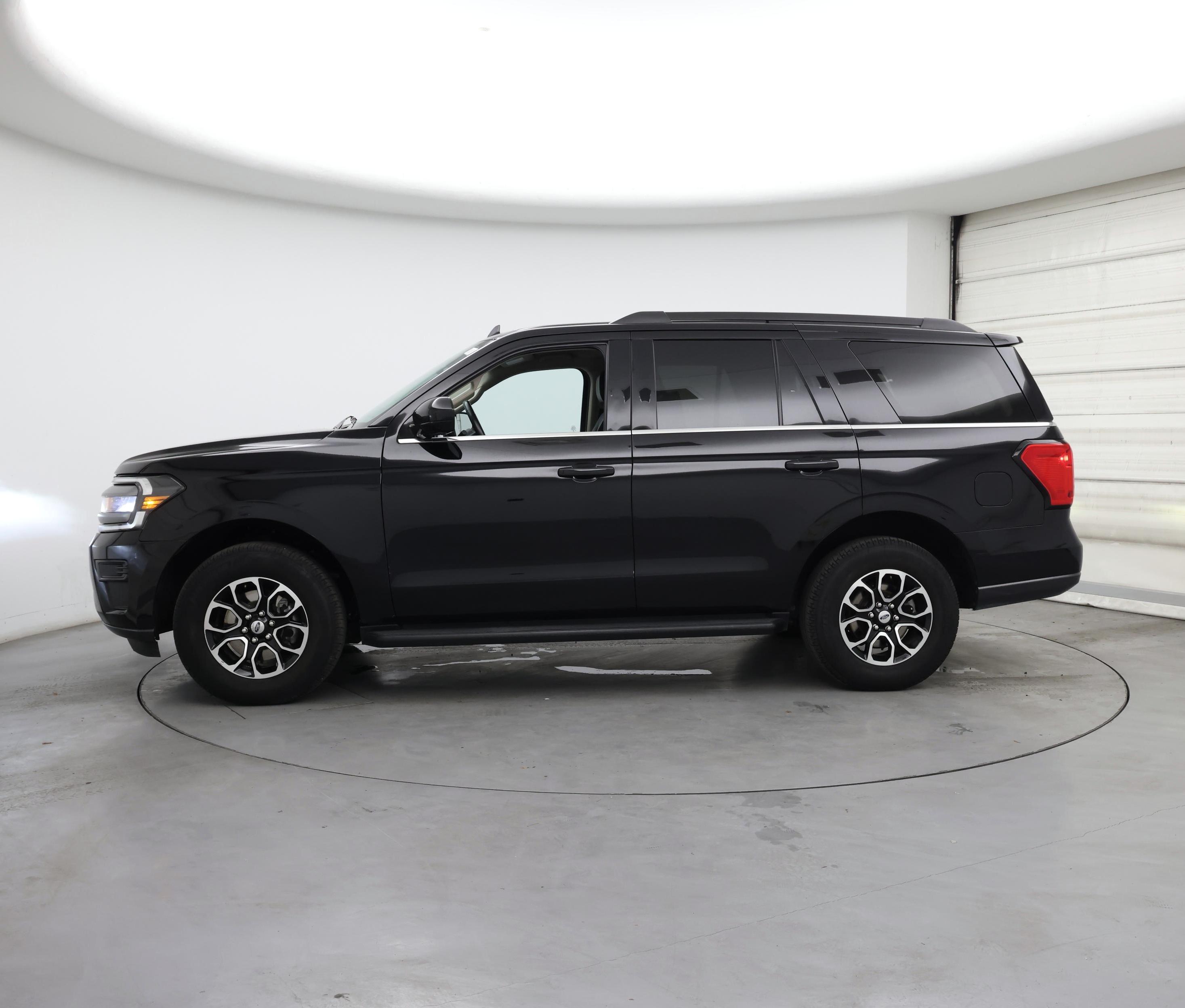 Thumbnail: 2024 Ford Expedition - 3