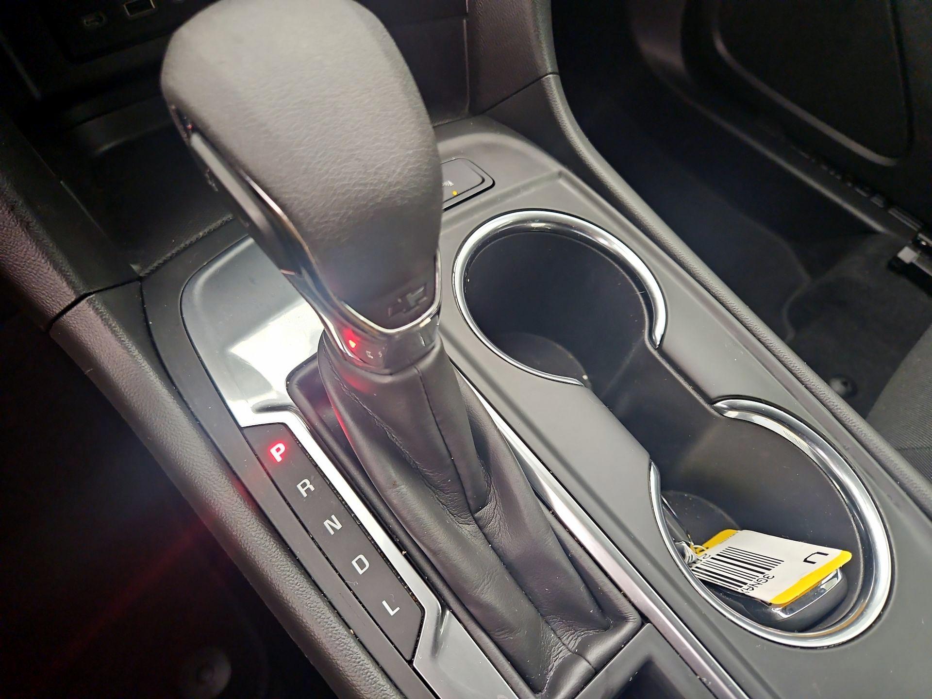 Thumbnail: 2022 Chevrolet Equinox - 18