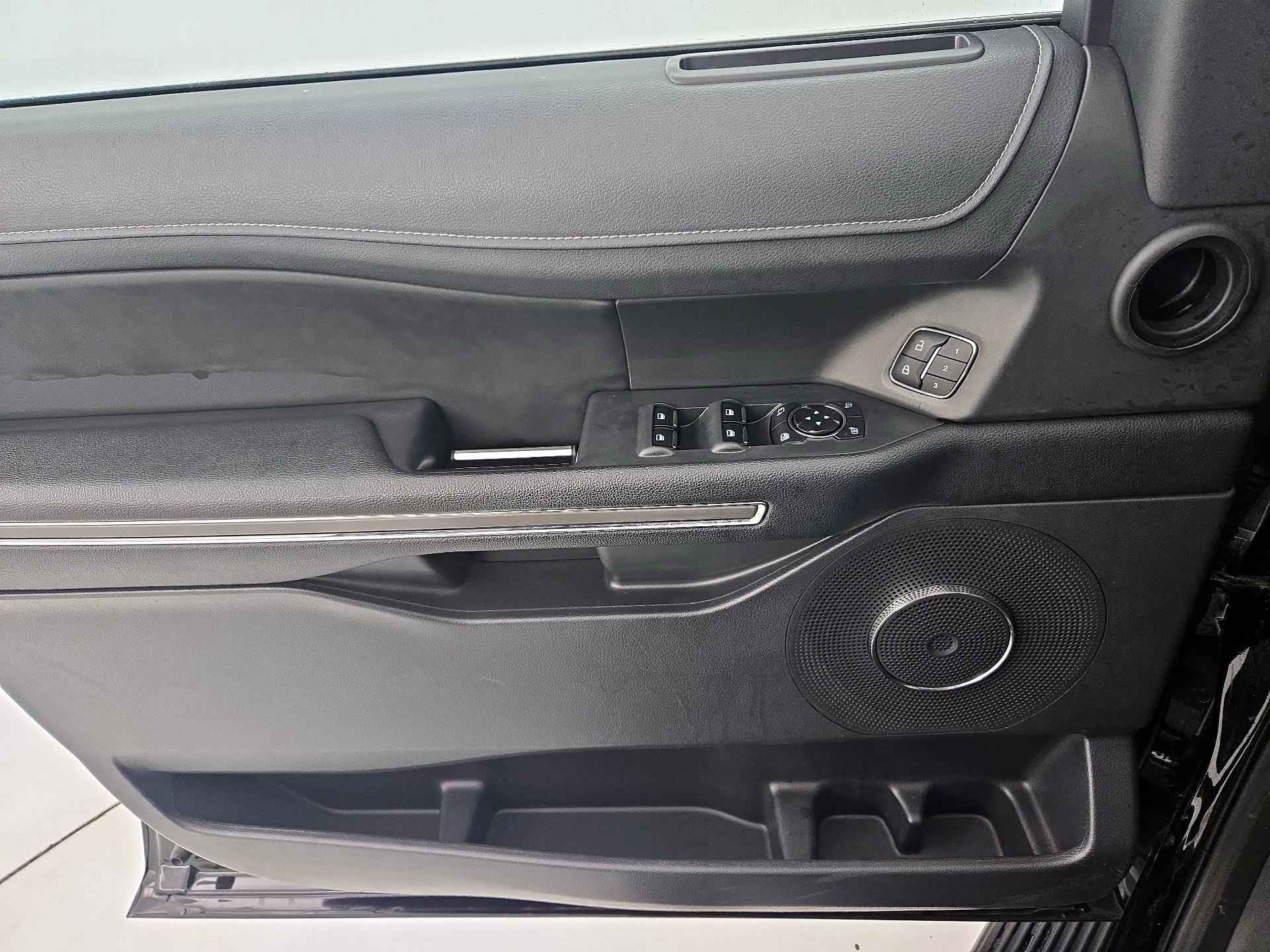 Thumbnail: 2024 Ford Expedition - 12