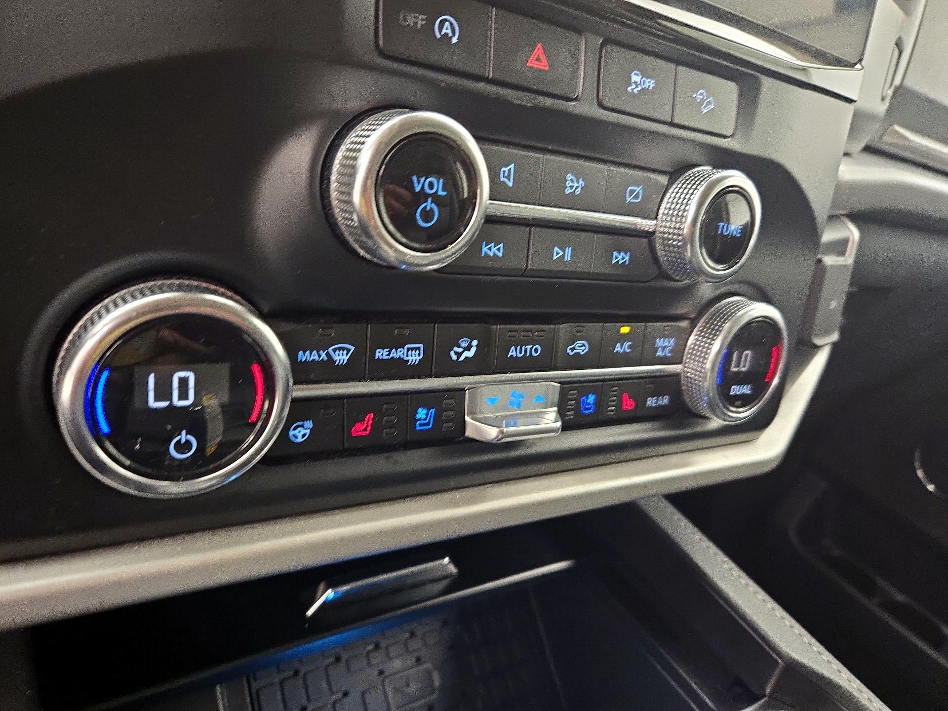 Thumbnail: 2024 Ford Expedition - 17