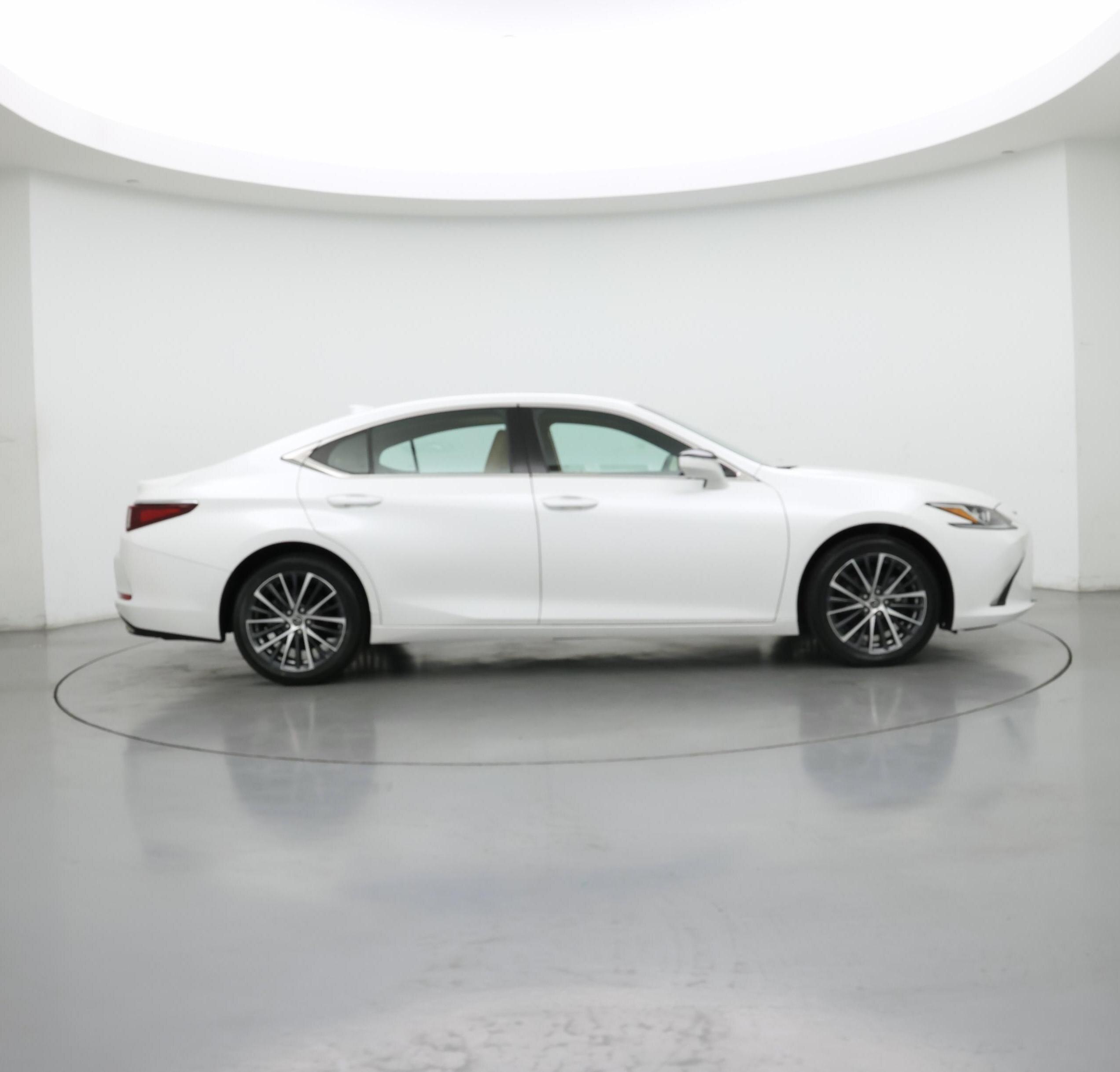 Thumbnail: 2023 Lexus ES - 7