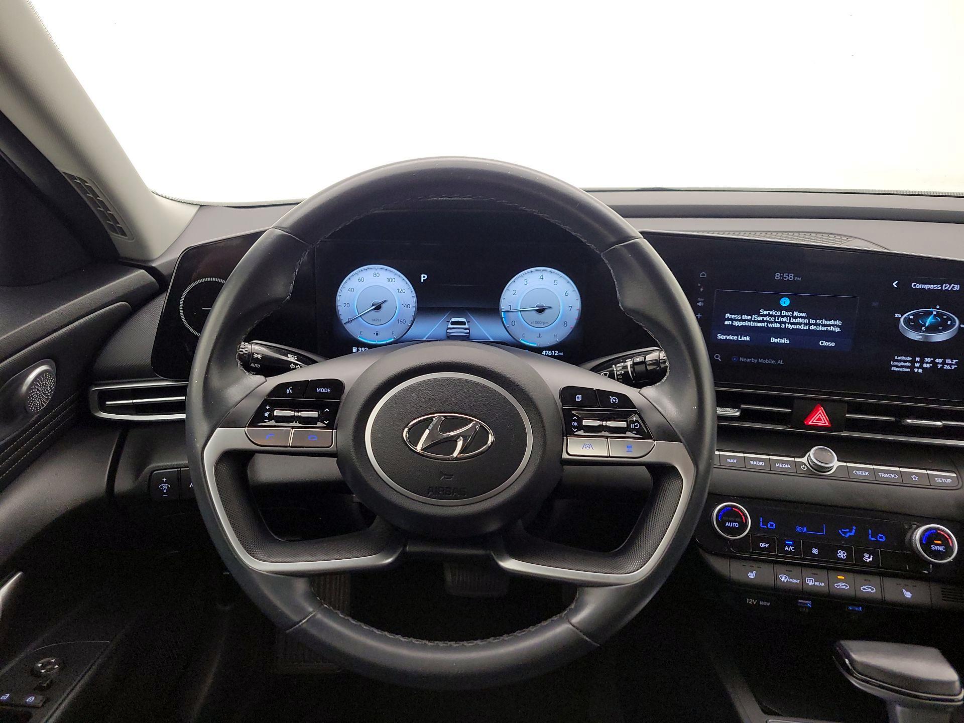 Thumbnail: 2023 Hyundai Elantra - 10