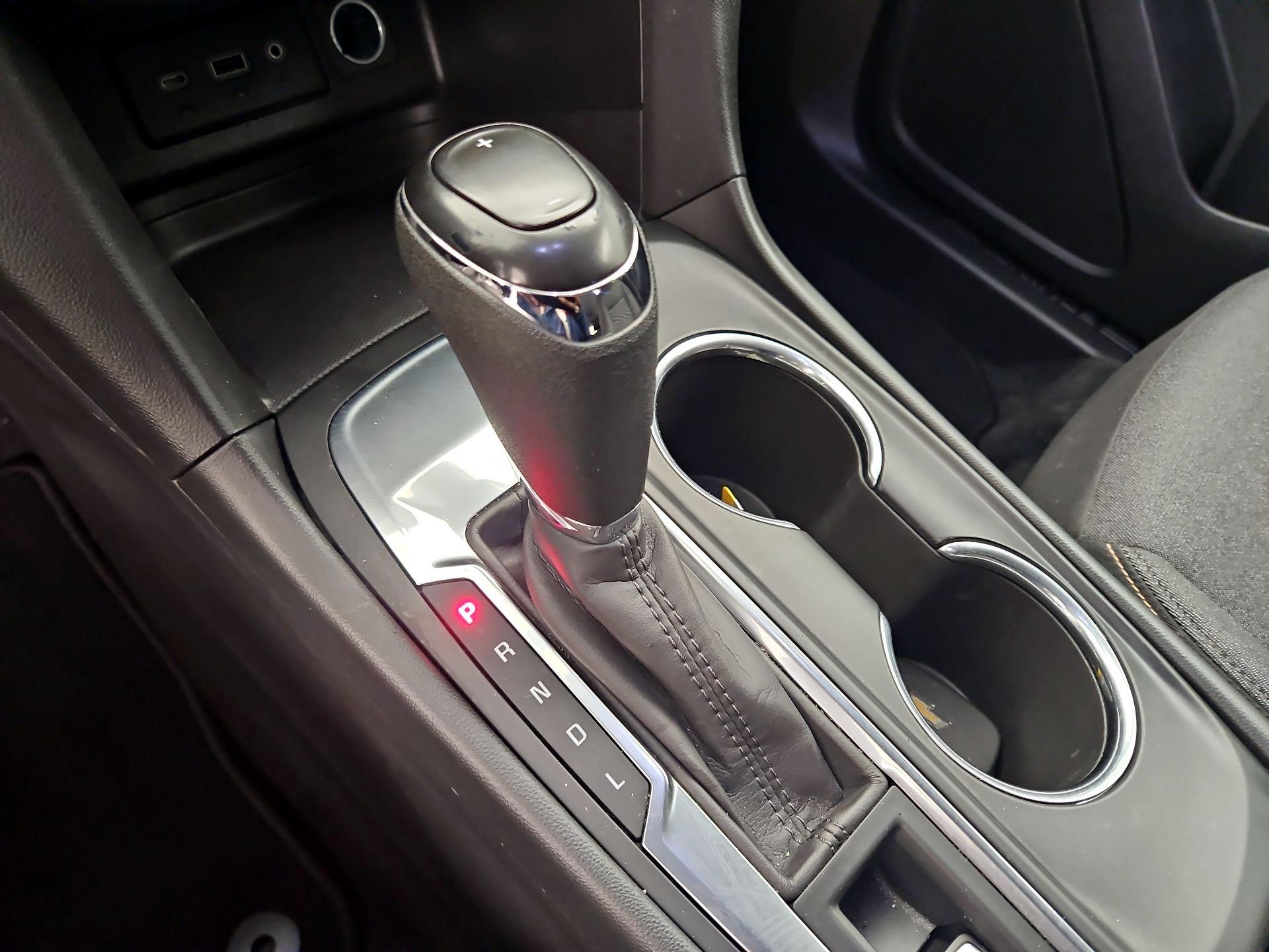 Thumbnail: 2020 Chevrolet Equinox - 18