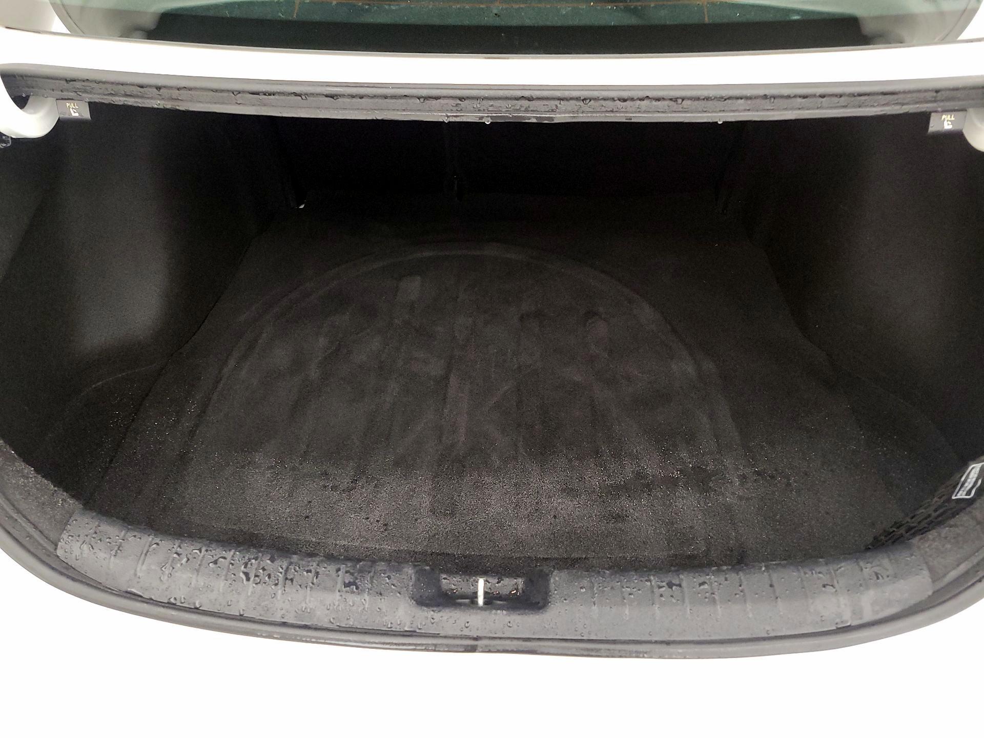 Thumbnail: 2021 Kia Forte - 17