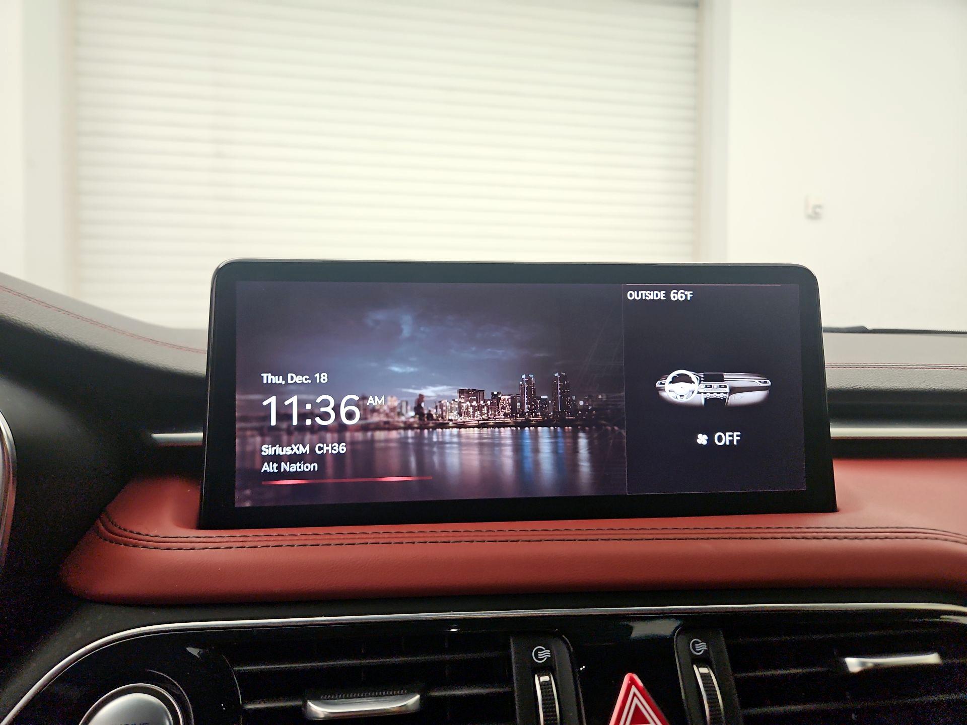 Thumbnail: 2023 Genesis G70 - 15