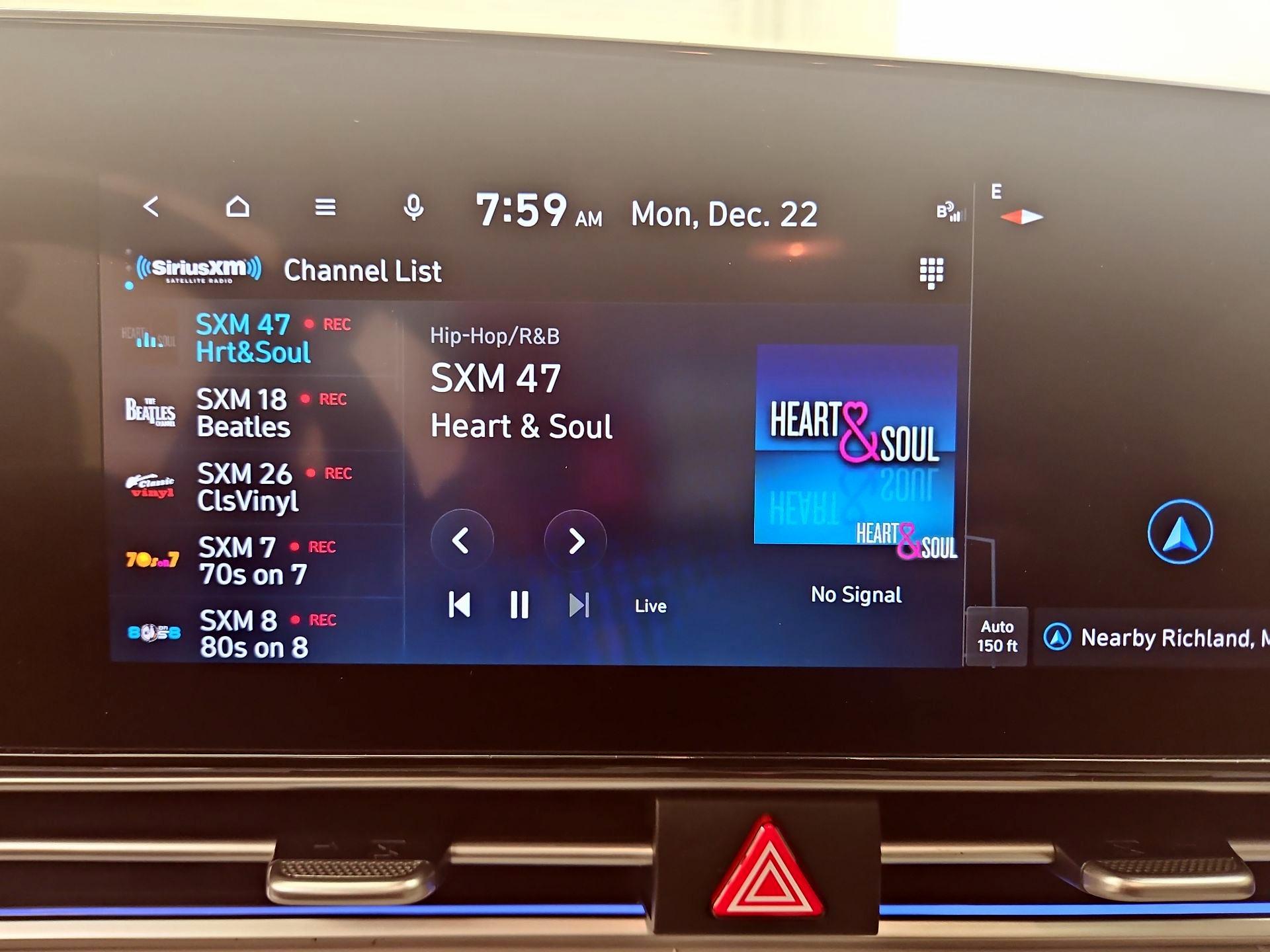 Thumbnail: 2023 Hyundai Elantra - 16