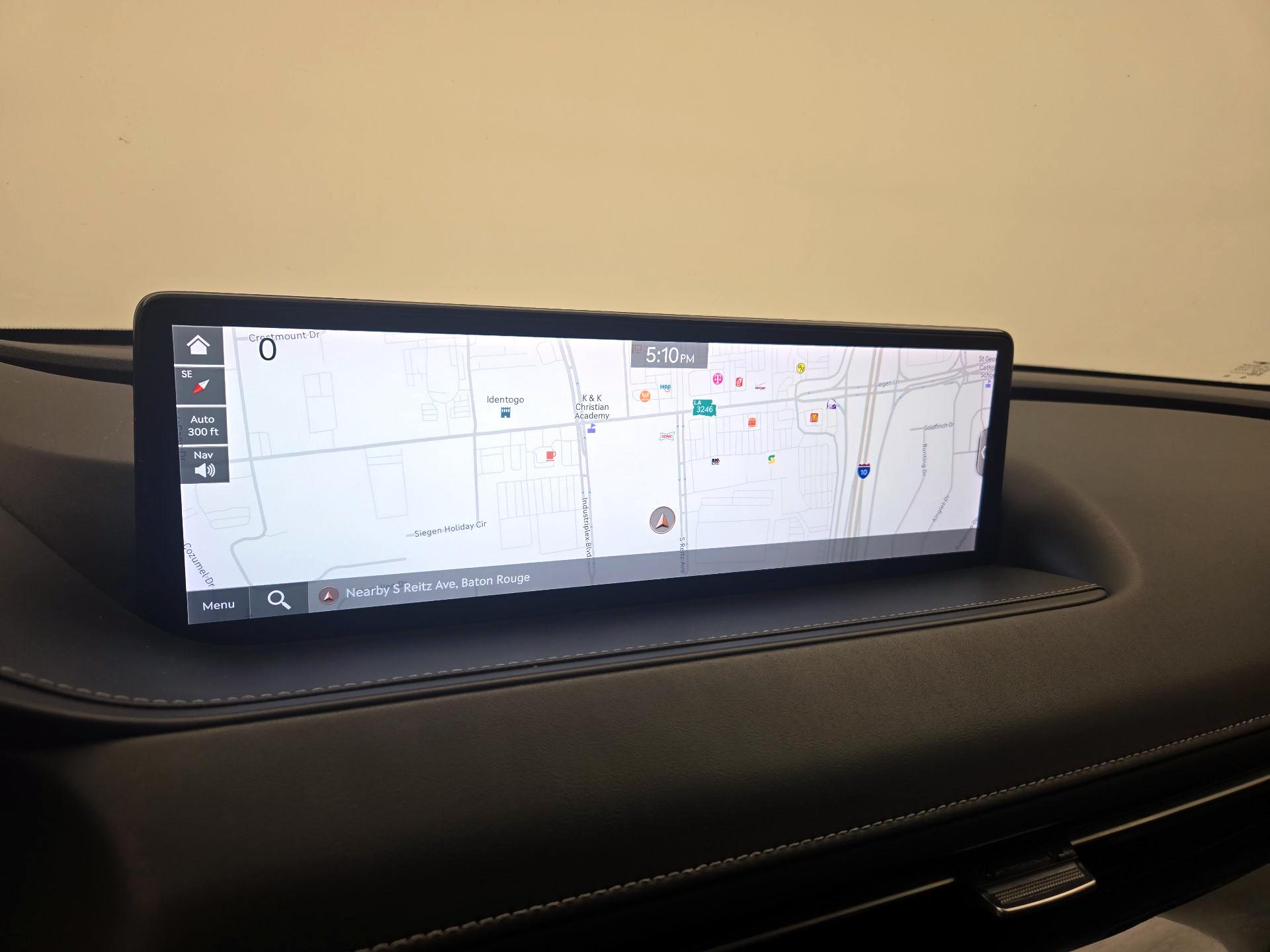 Thumbnail: 2023 Genesis G80 - 14