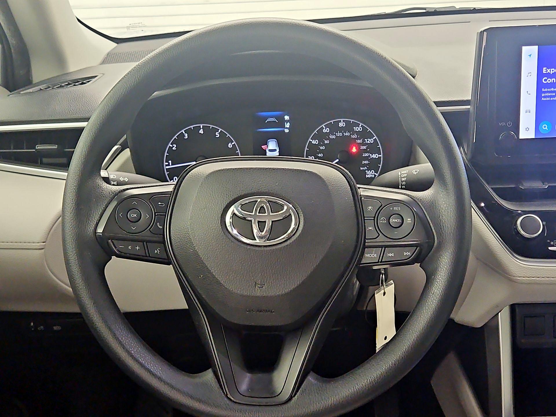 Thumbnail: 2023 Toyota Corolla Cross - 10