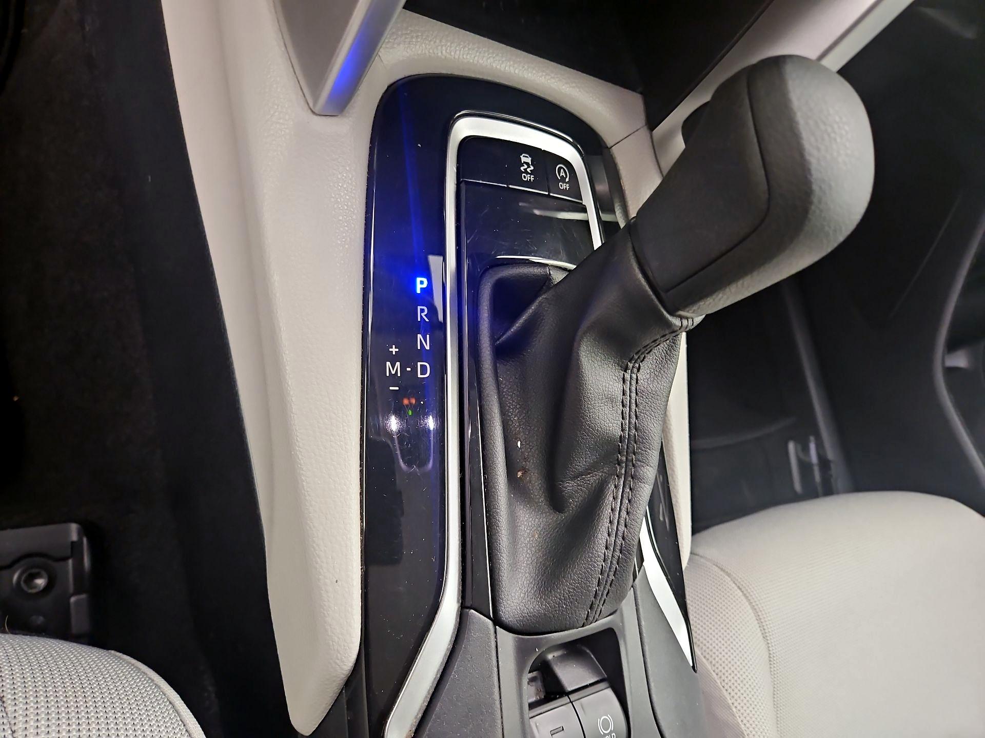 Thumbnail: 2023 Toyota Corolla Cross - 17