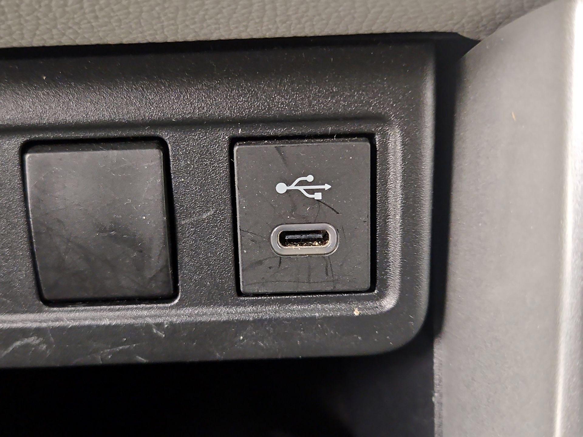 Thumbnail: 2023 Toyota Corolla Cross - 18