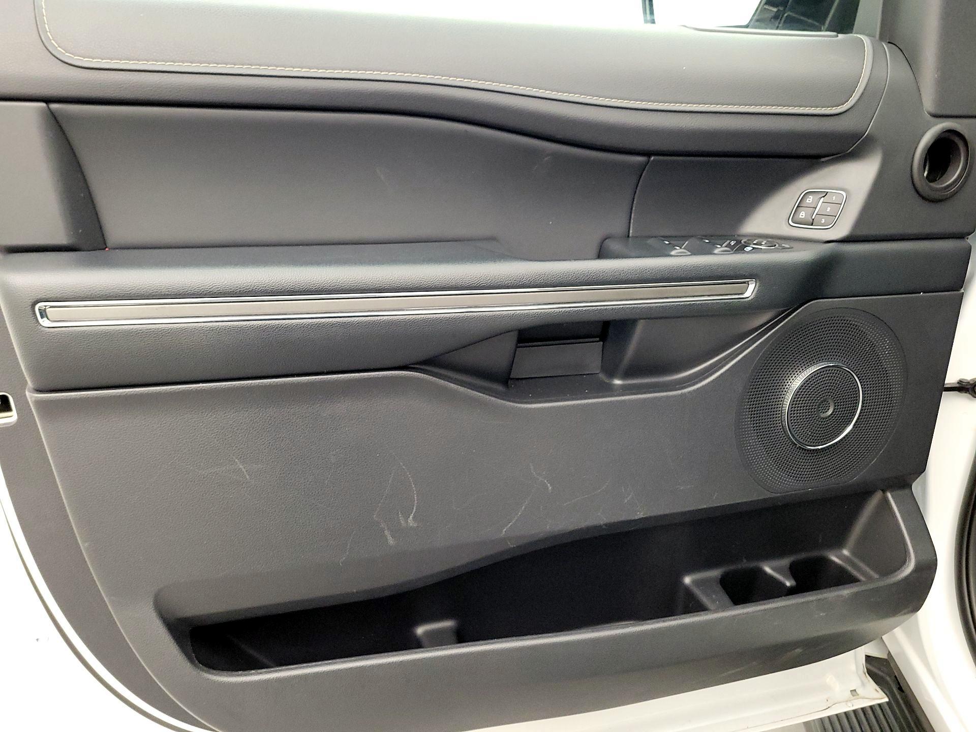 Thumbnail: 2024 Ford Expedition - 12