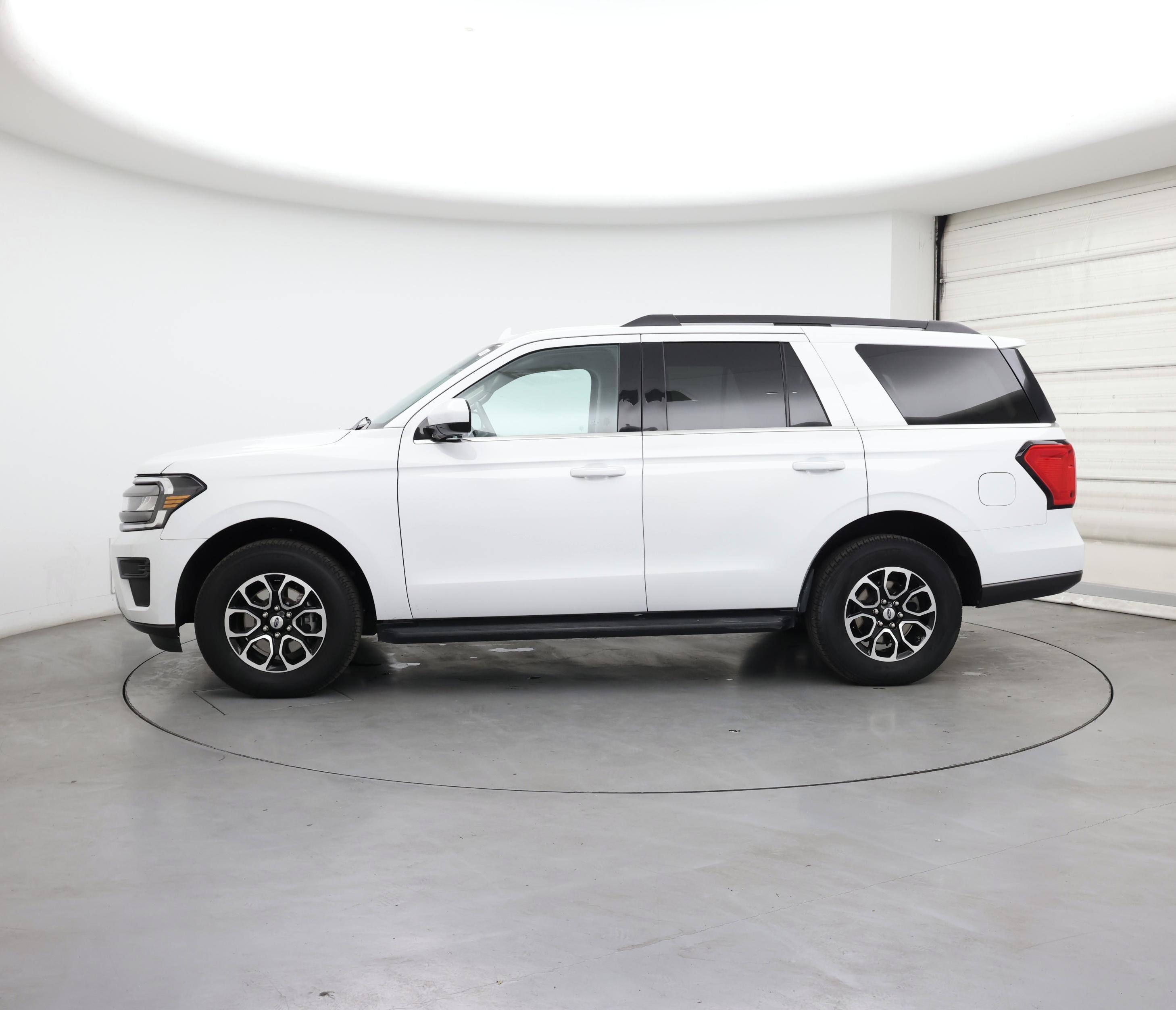 Thumbnail: 2024 Ford Expedition - 3