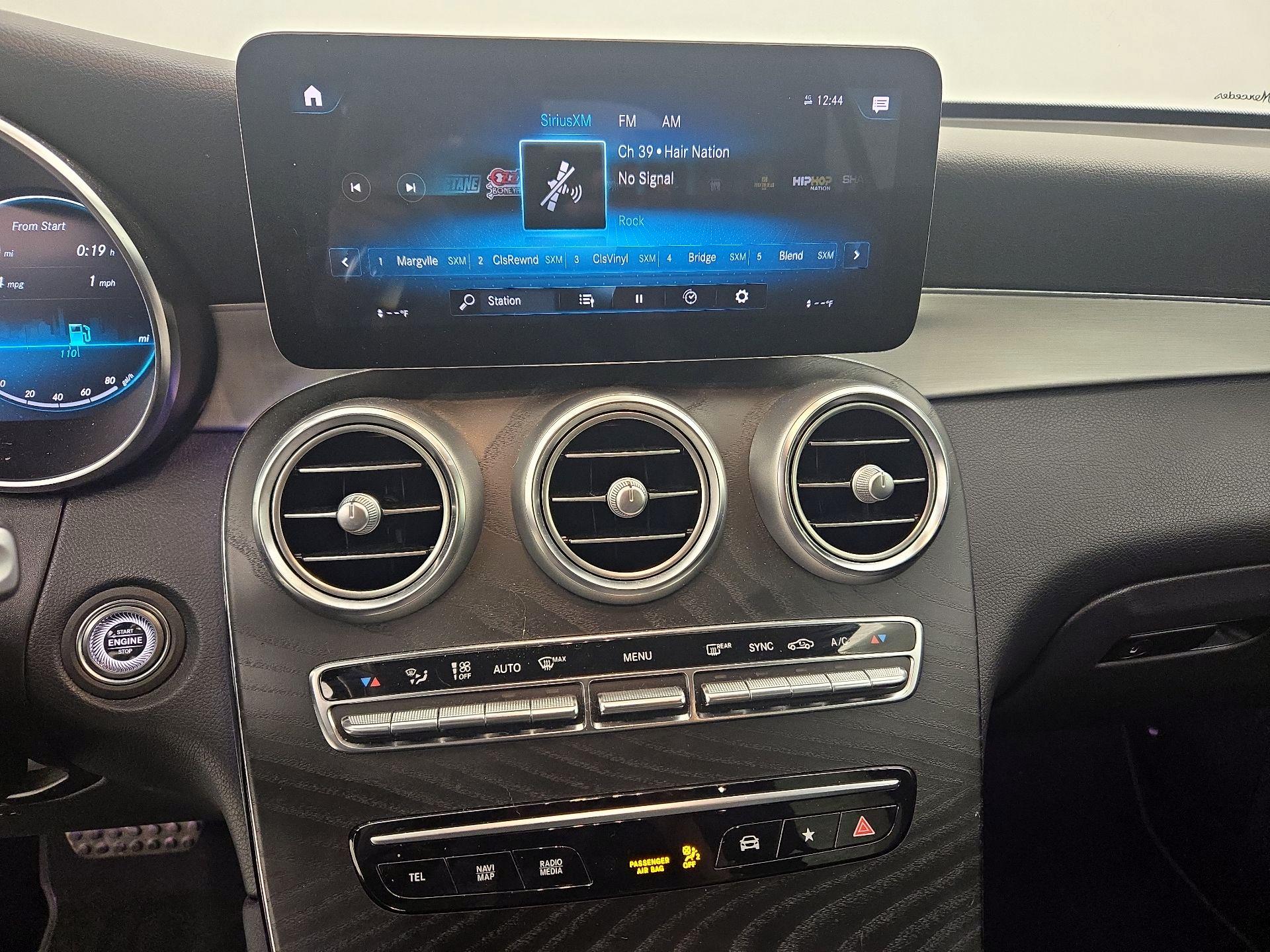 Thumbnail: 2022 Mercedes-Benz GLC - 15