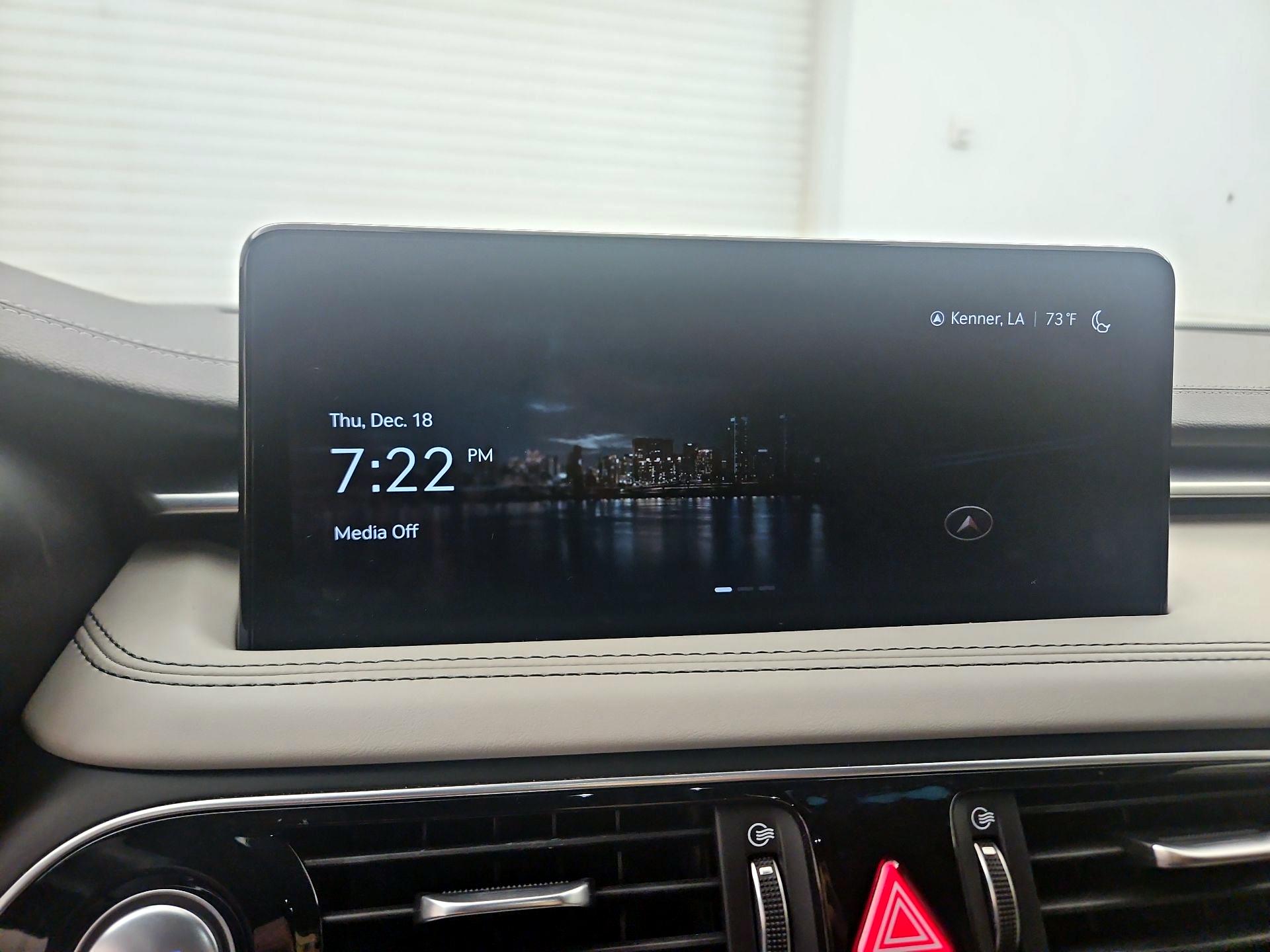 Thumbnail: 2023 Genesis G70 - 15