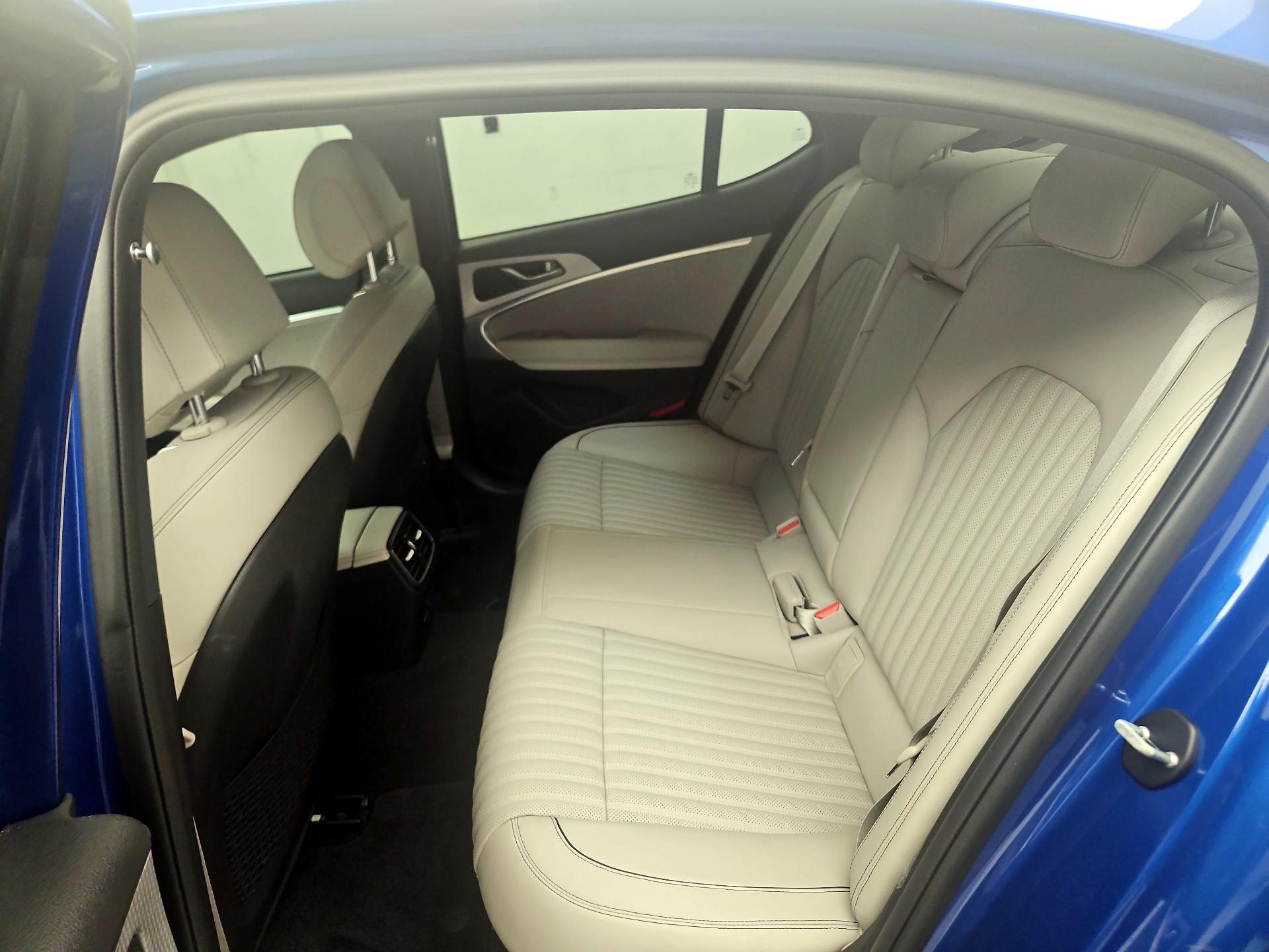 Thumbnail: 2023 Genesis G70 - 19