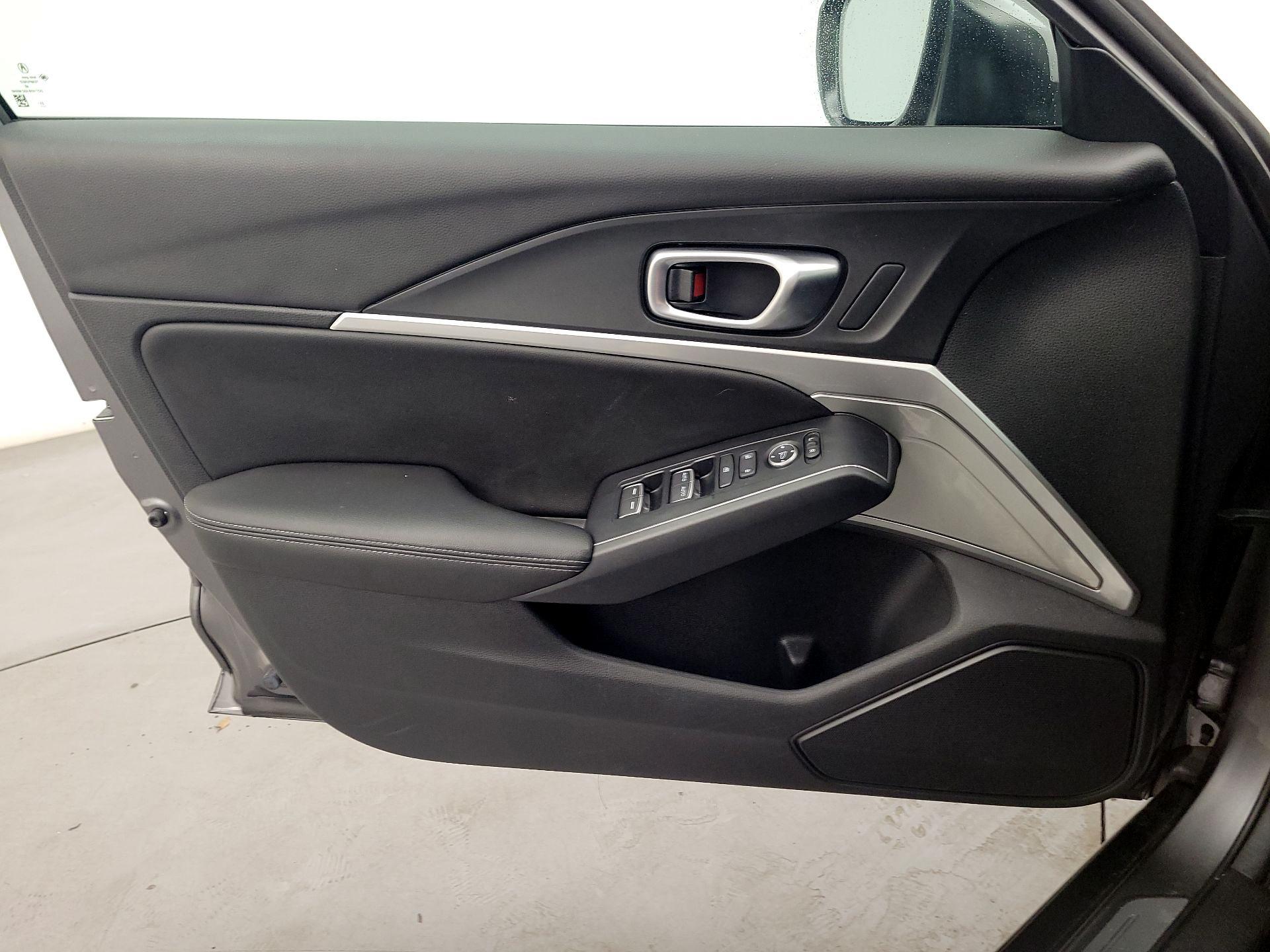 Thumbnail: 2024 Acura Integra - 12