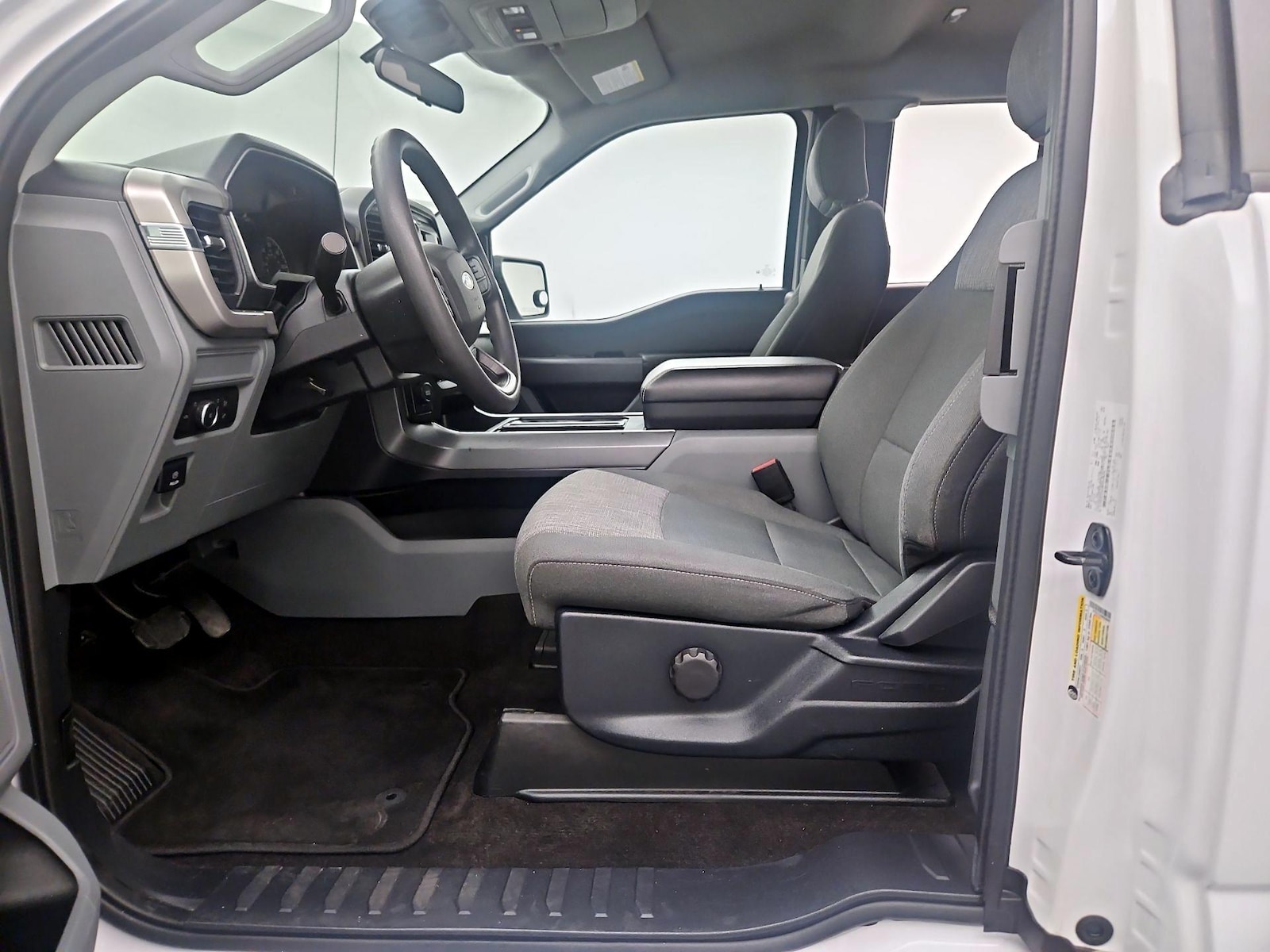 2021 Ford F-150 XLT - Photo 12