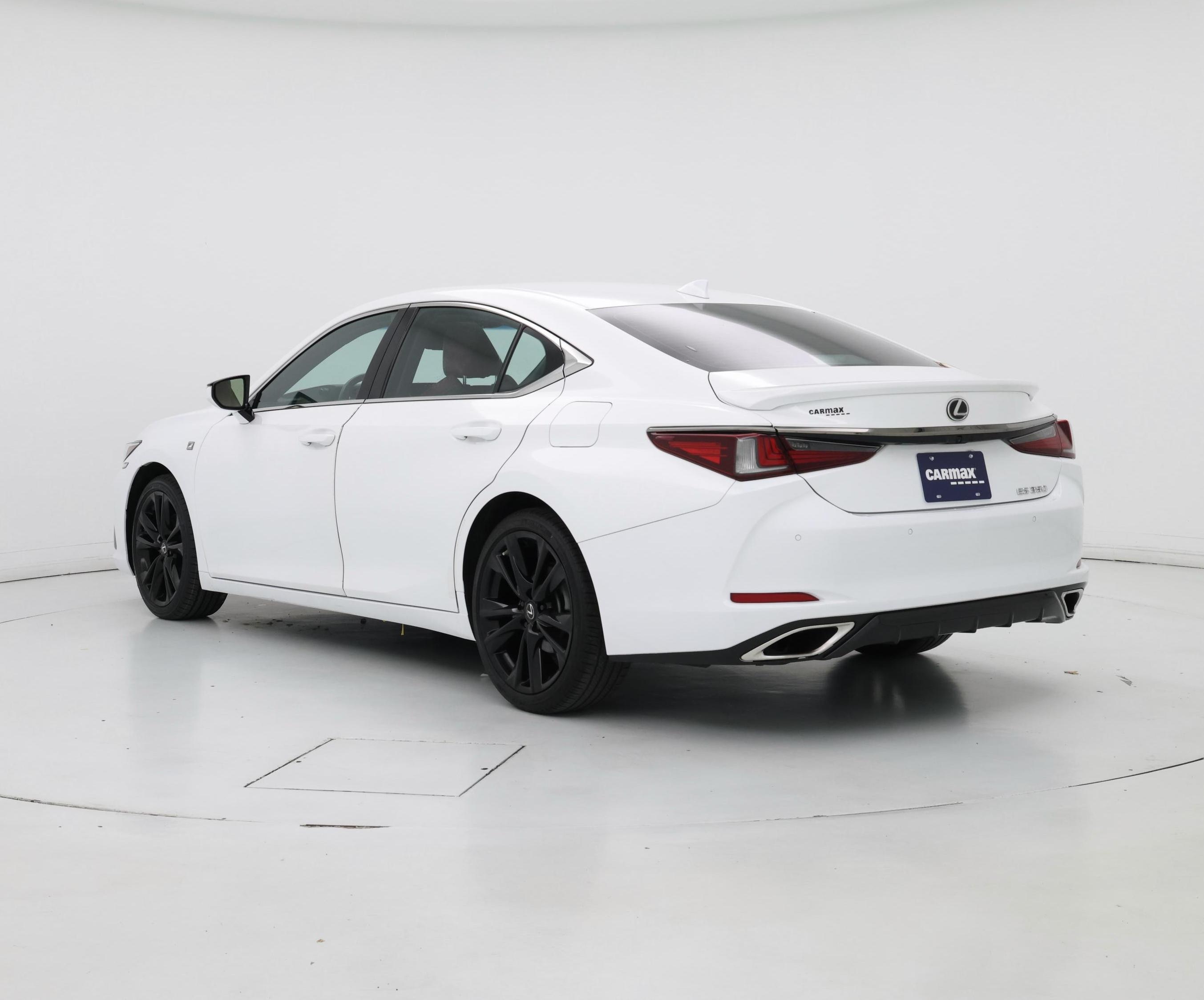 Thumbnail: 2023 Lexus ES - 2