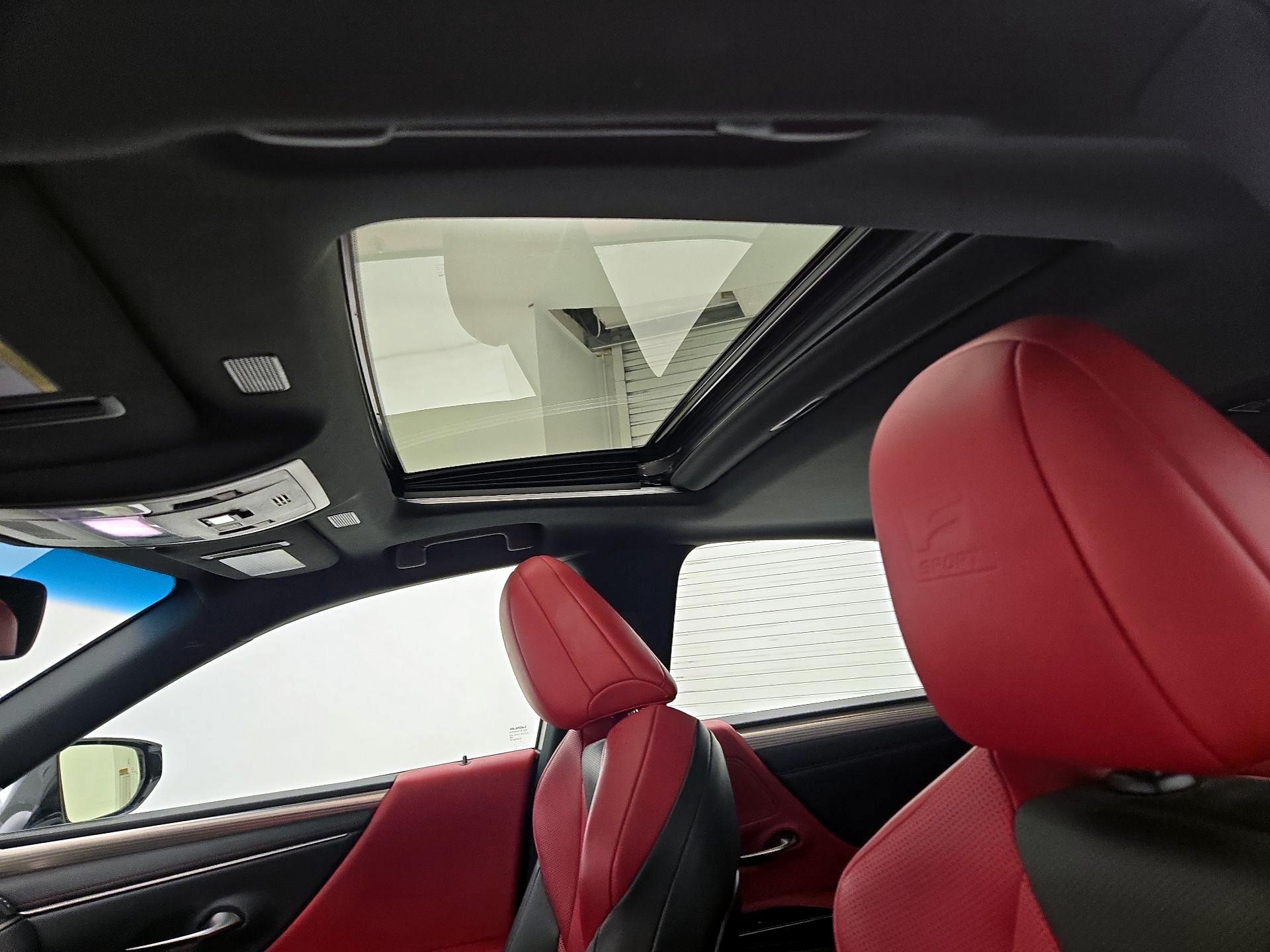 Thumbnail: 2023 Lexus ES - 19