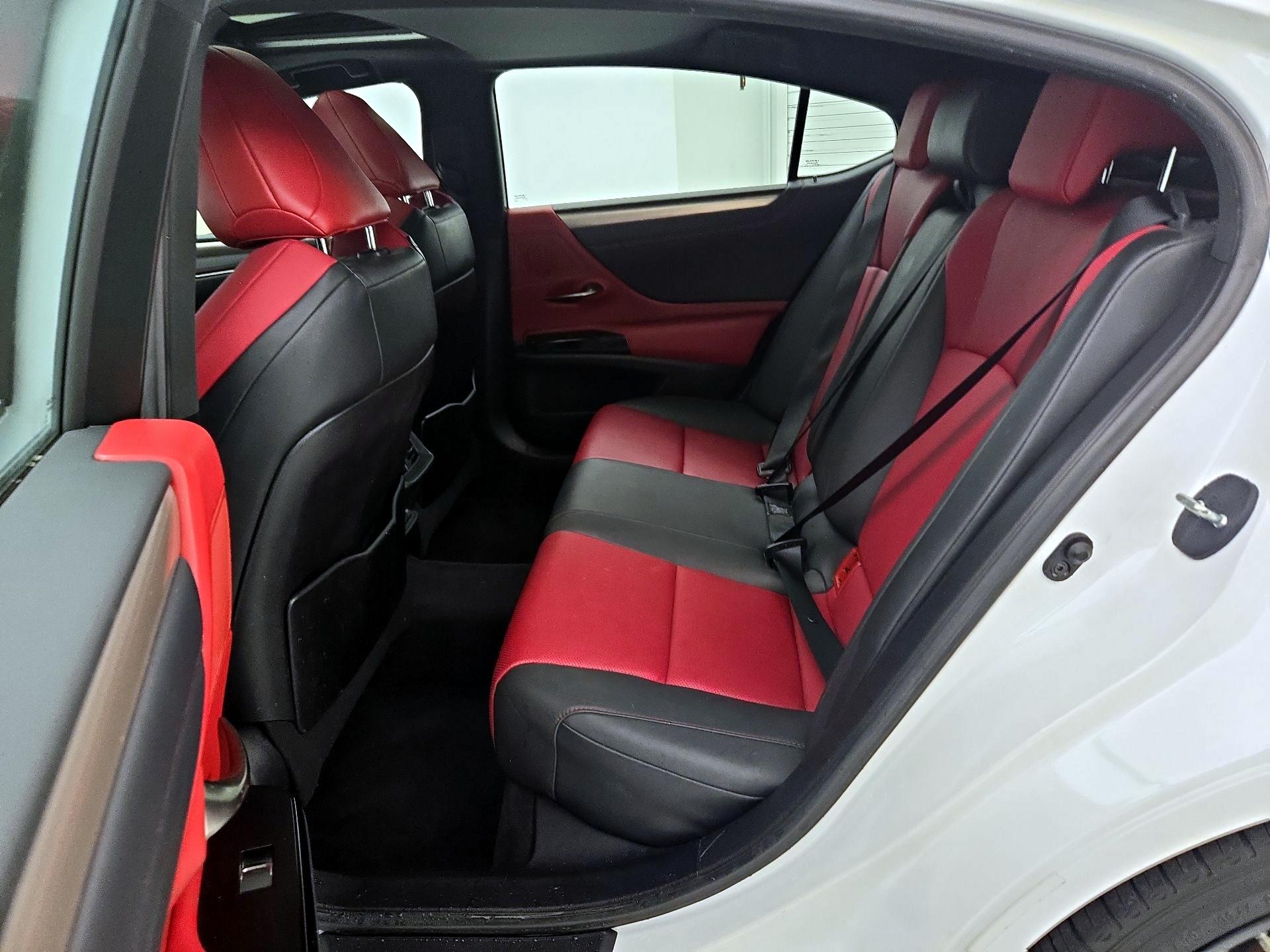 Thumbnail: 2023 Lexus ES - 20