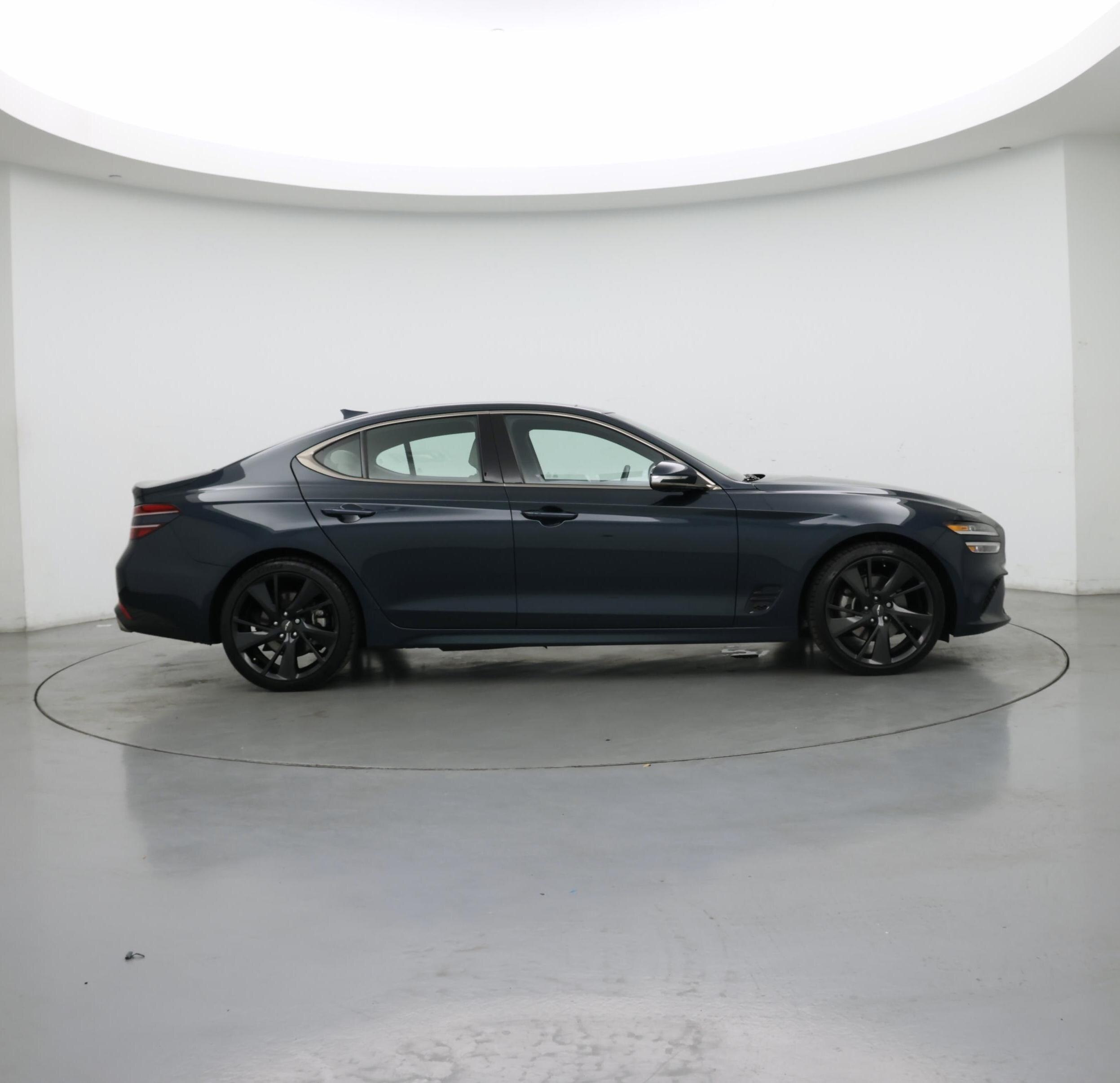 Thumbnail: 2023 Genesis G70 - 7