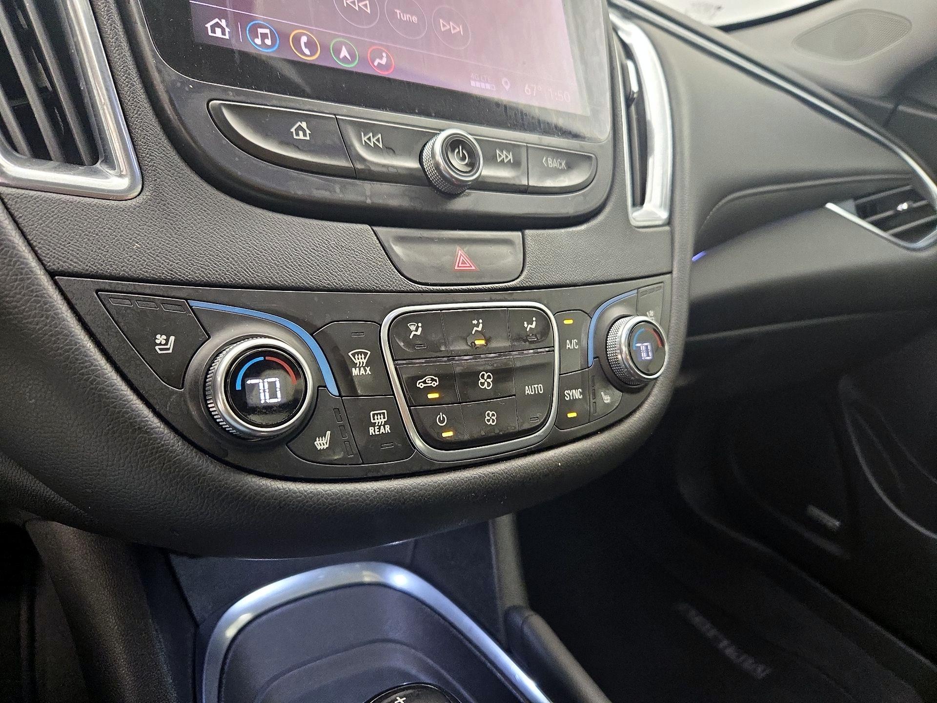 Thumbnail: 2020 Chevrolet Malibu - 17