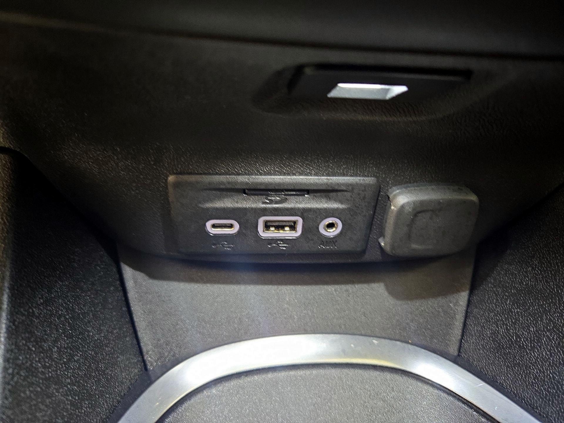 Thumbnail: 2020 Chevrolet Malibu - 19