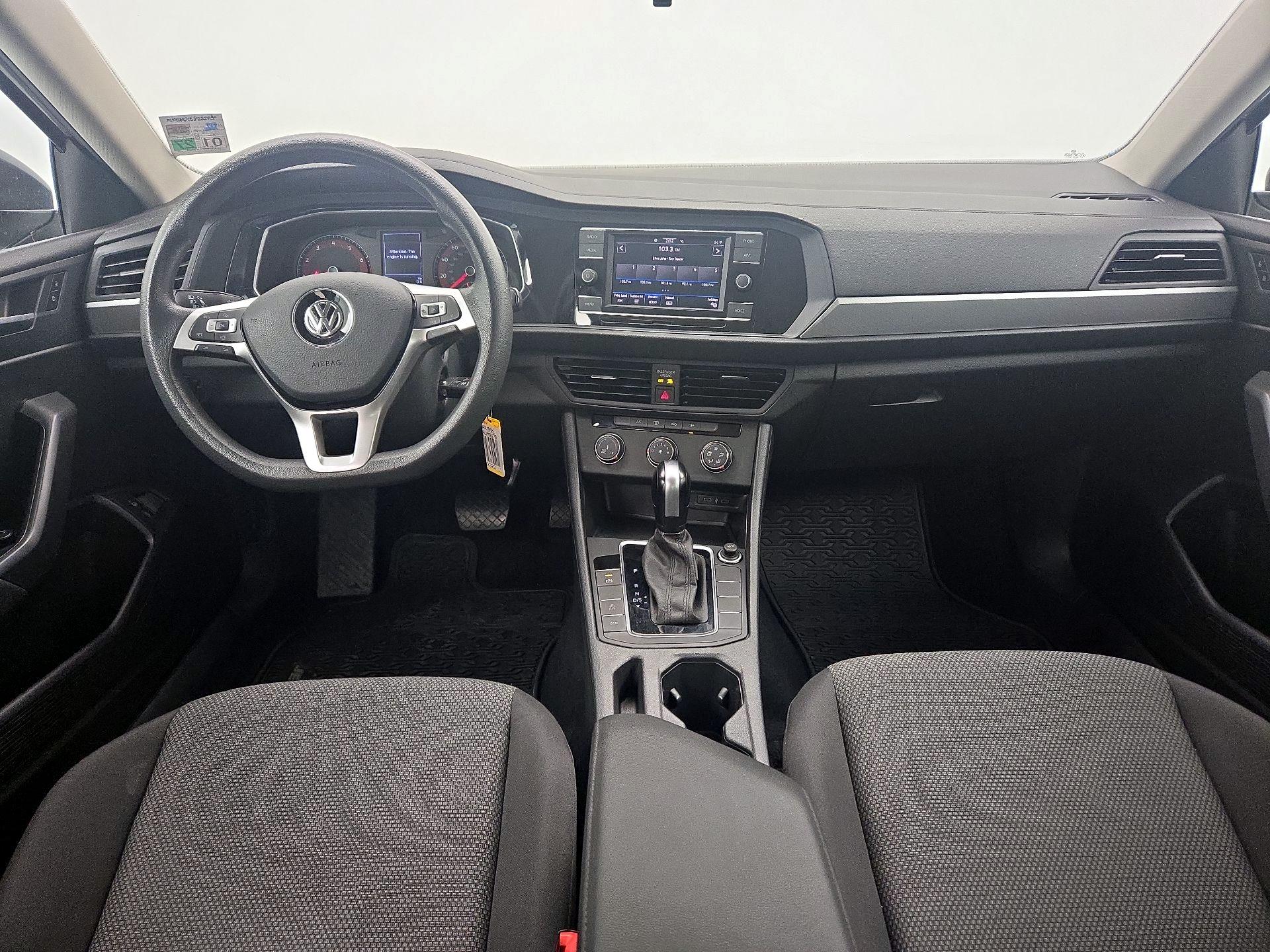 Thumbnail: 2021 Volkswagen Jetta - 9