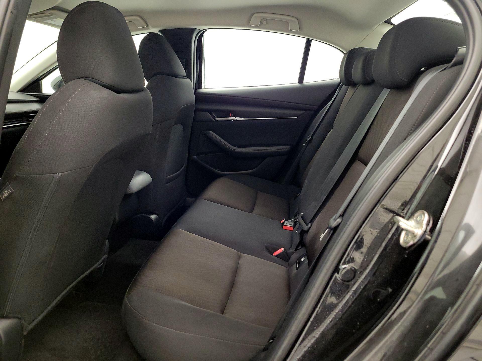 Thumbnail: 2021 Mazda Mazda3 - 19