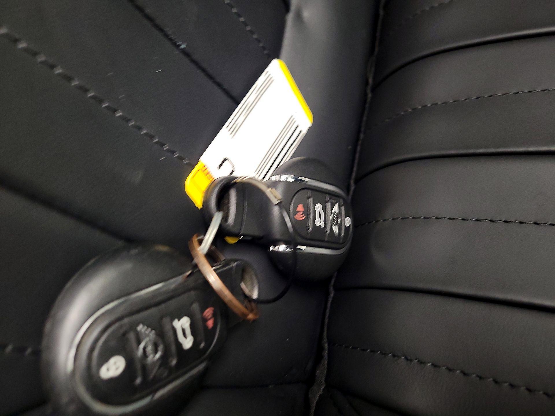 Thumbnail: 2023 MINI Cooper Countryman - 18