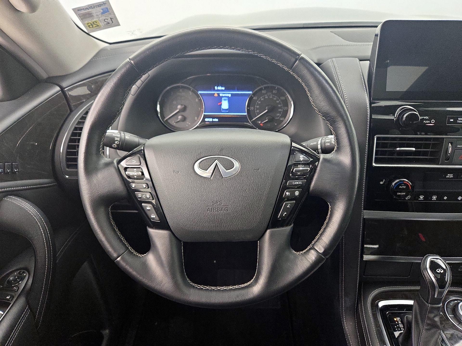 Thumbnail: 2024 INFINITI QX80 - 10