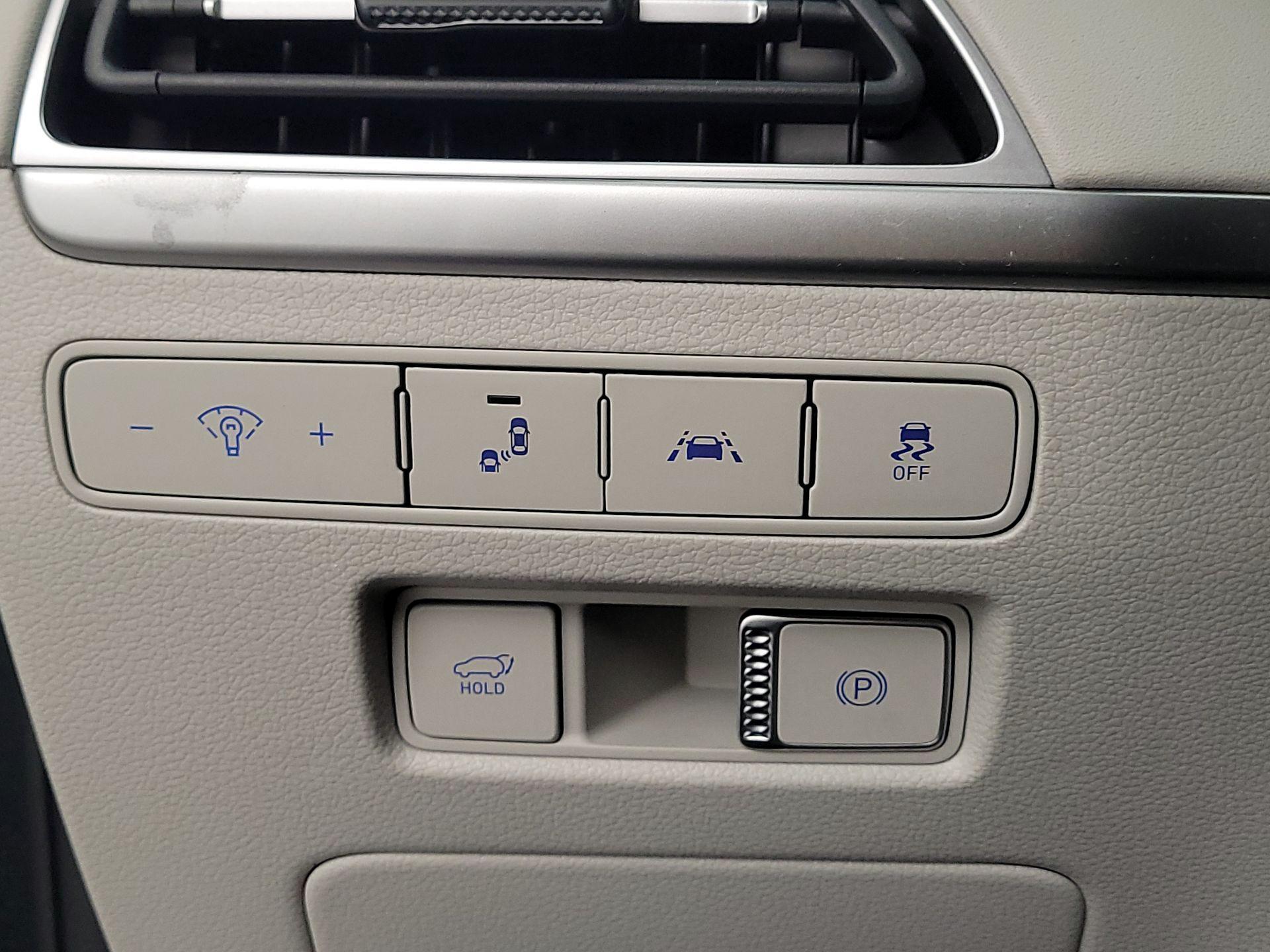 Thumbnail: 2021 Hyundai Palisade - 11