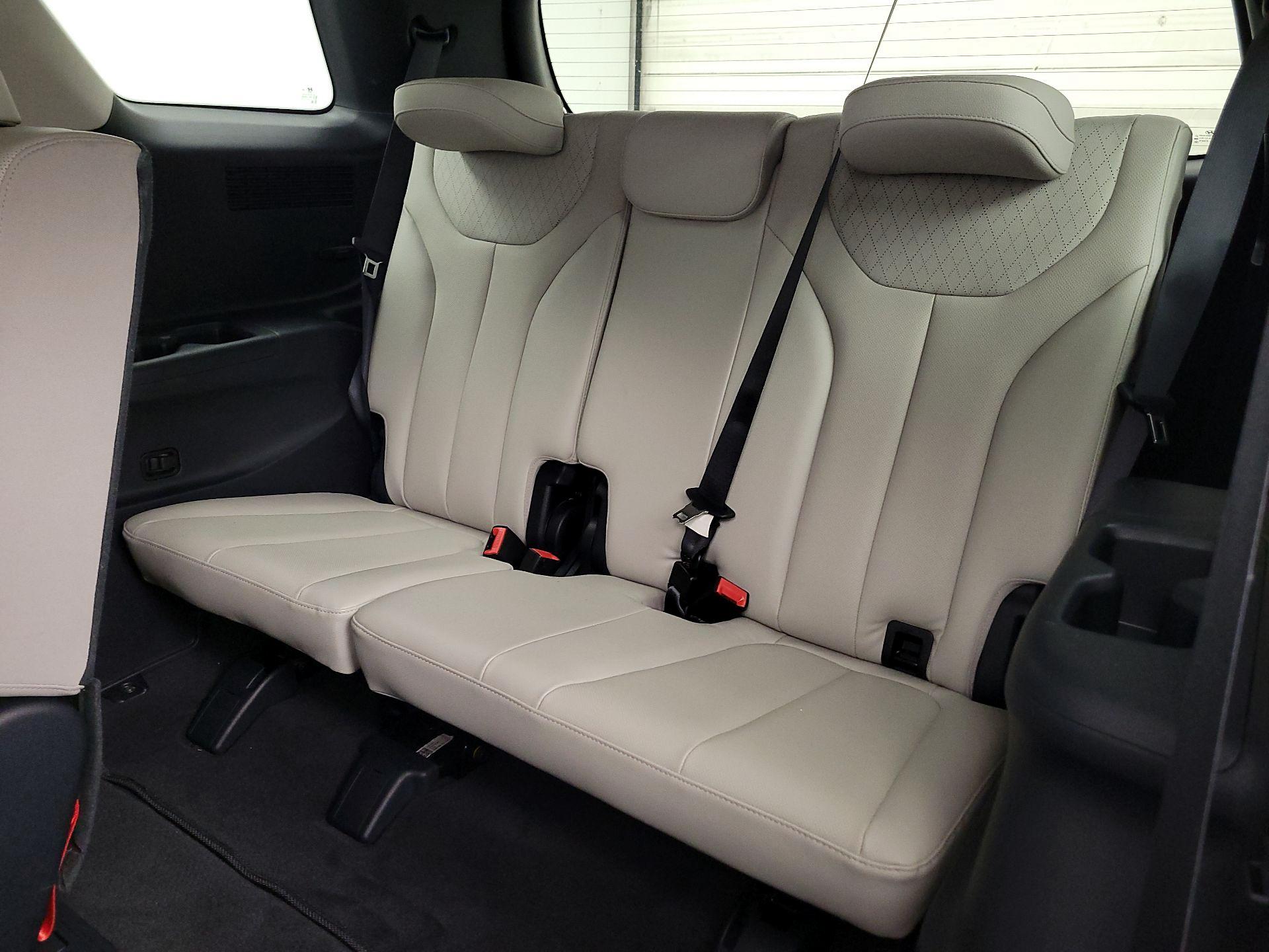 Thumbnail: 2021 Hyundai Palisade - 18