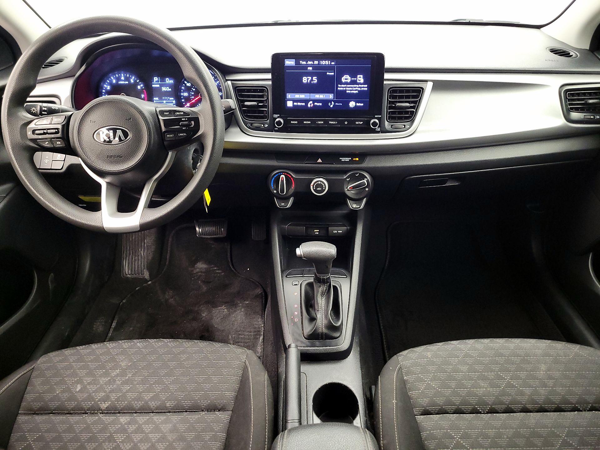 Thumbnail: 2021 Kia Rio - 9