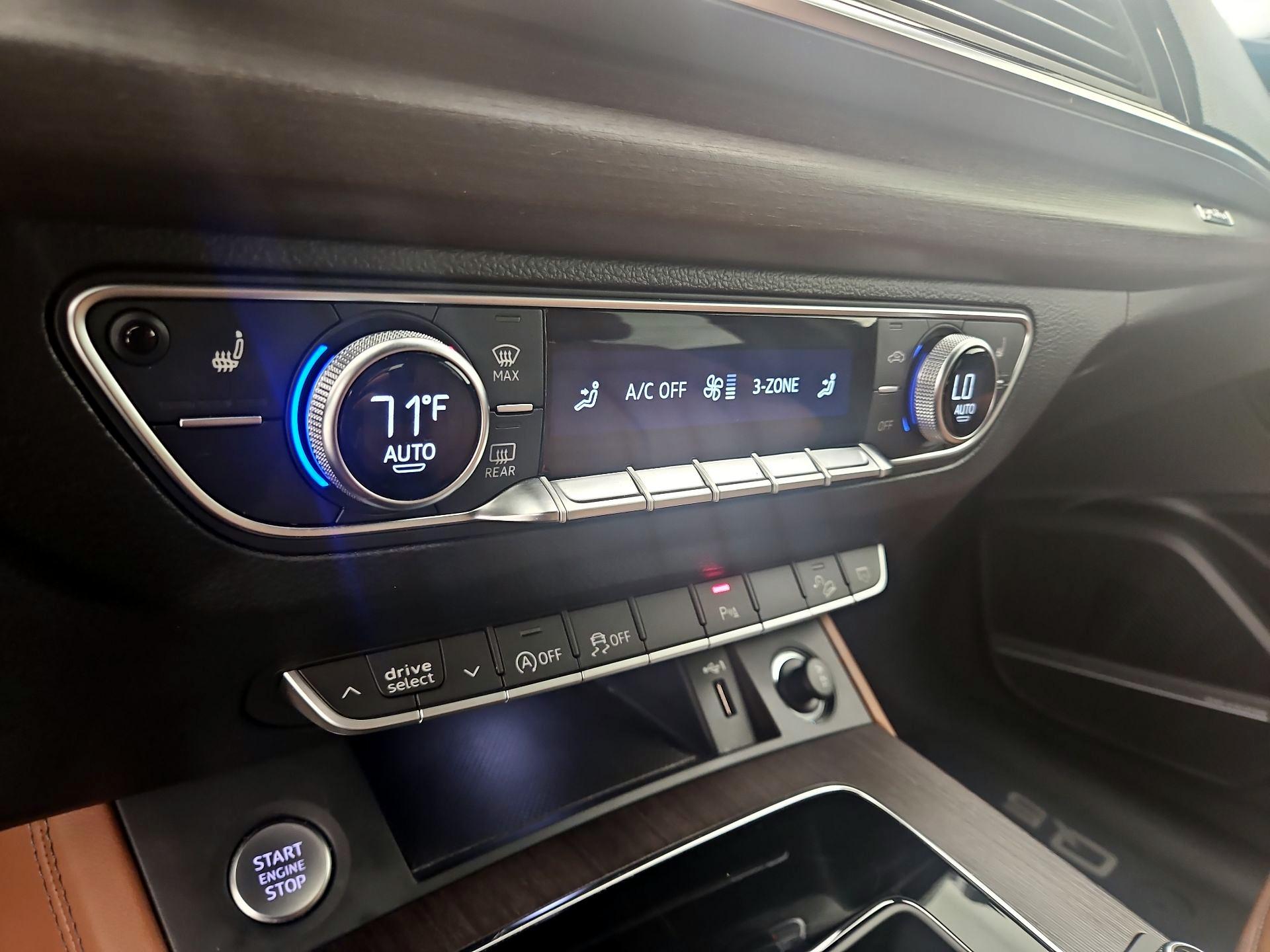 Thumbnail: 2022 Audi Q5 - 17