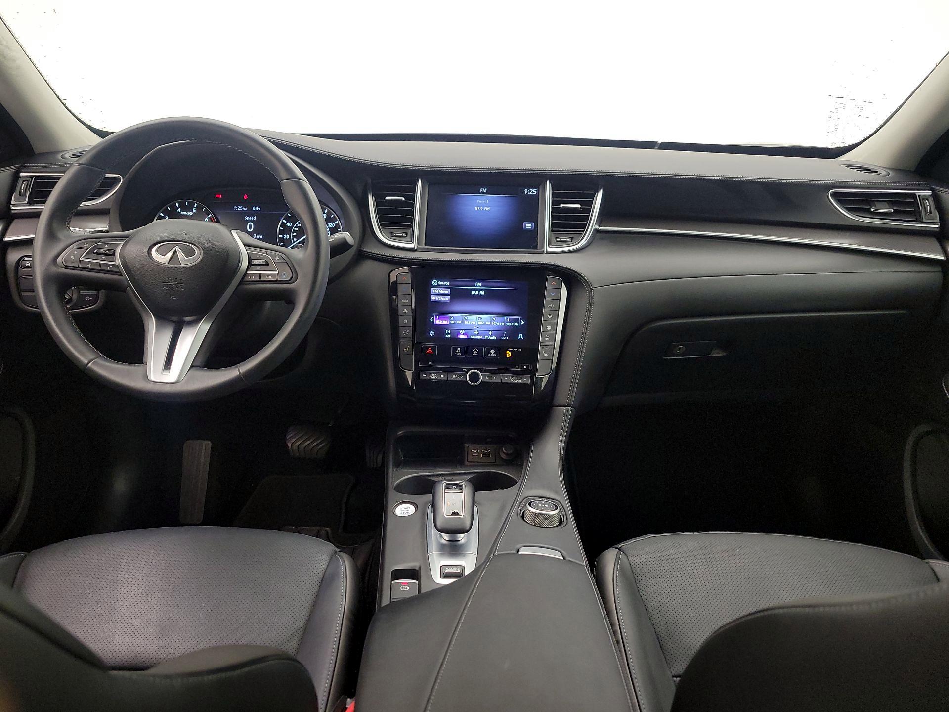Thumbnail: 2023 INFINITI QX50 - 9