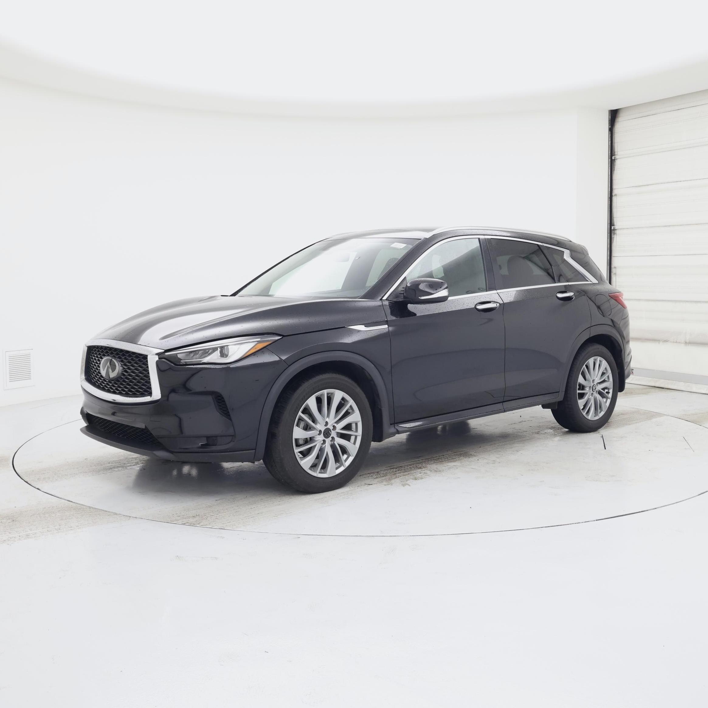 Thumbnail: 2023 INFINITI QX50 - 5
