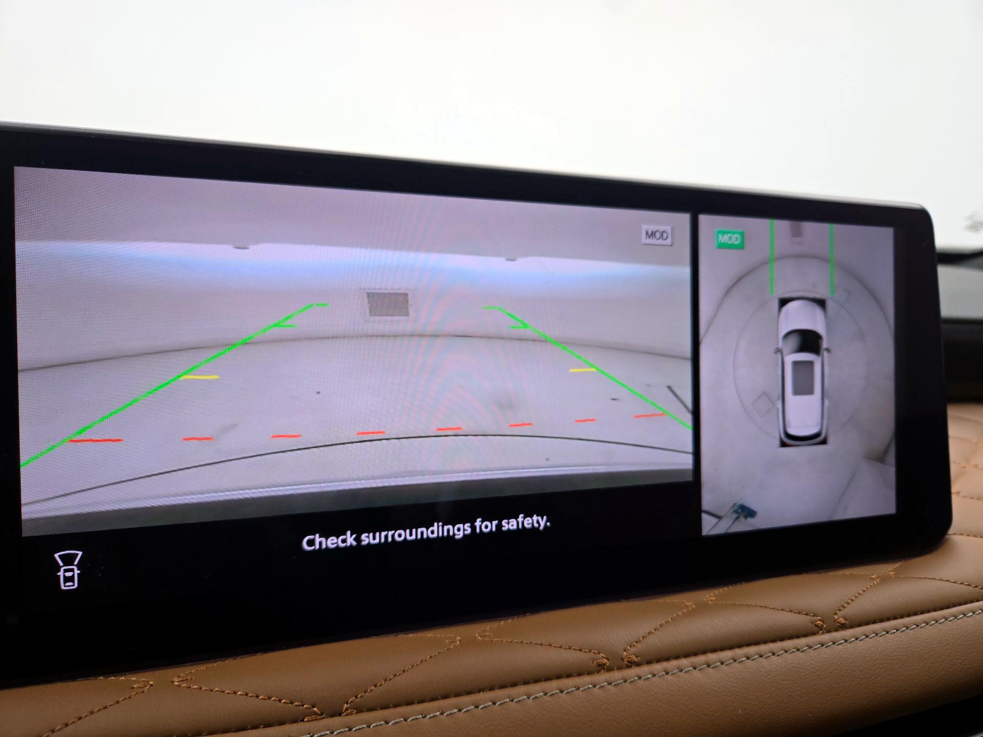 Thumbnail: 2023 INFINITI QX60 - 15