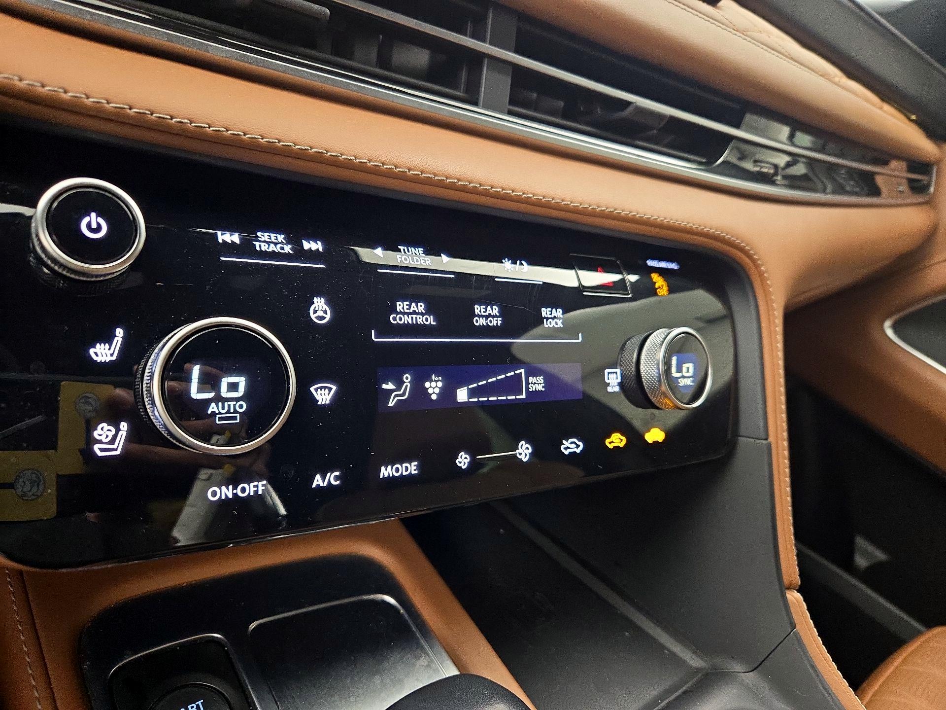 Thumbnail: 2023 INFINITI QX60 - 17