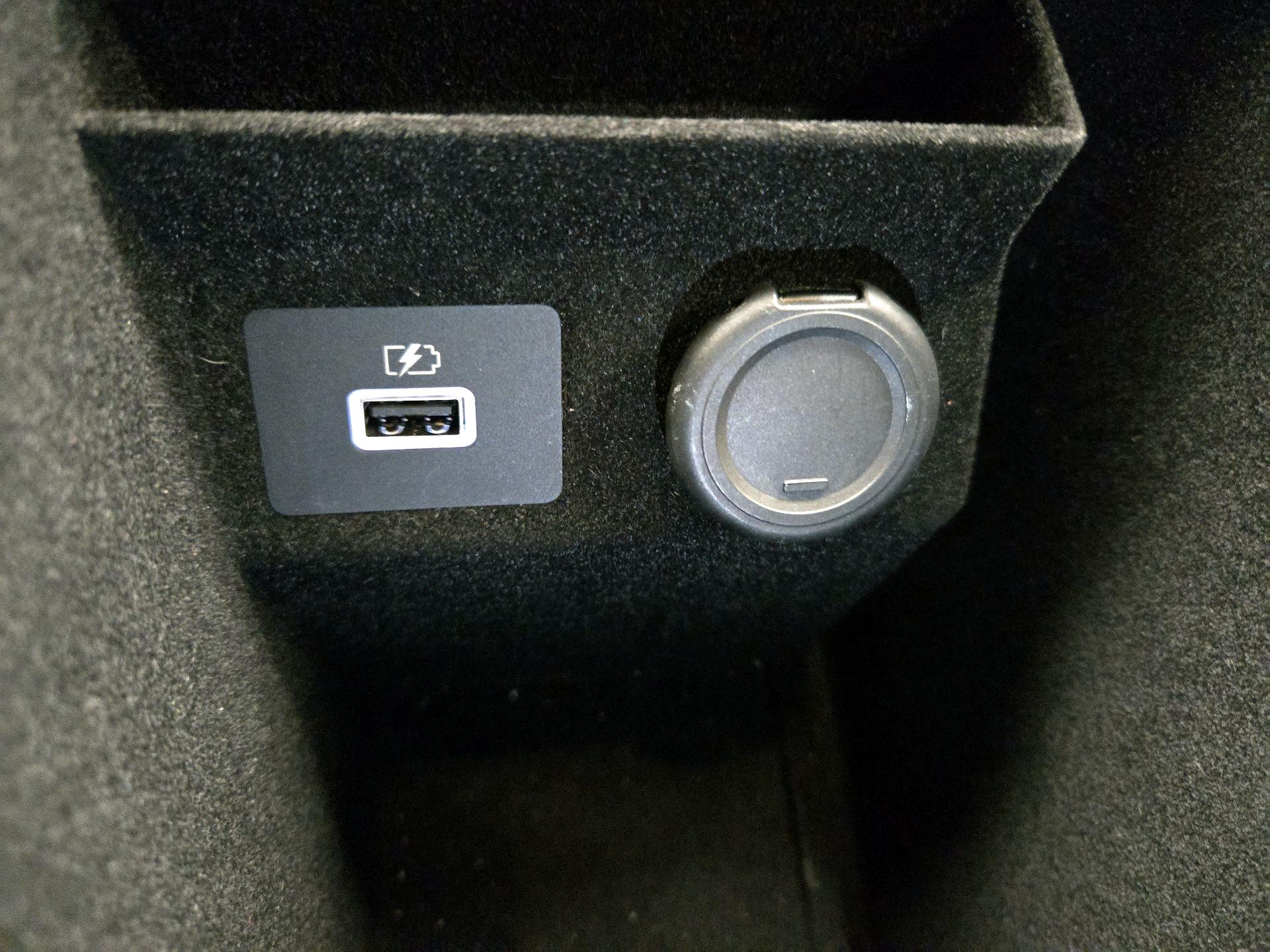 Thumbnail: 2023 INFINITI QX60 - 19