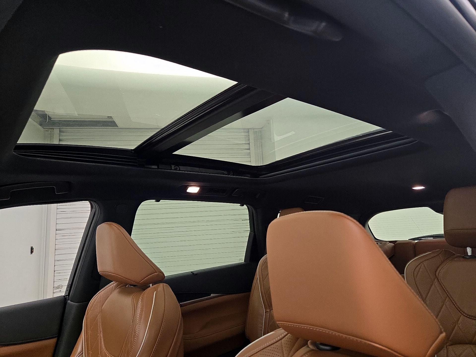 Thumbnail: 2023 INFINITI QX60 - 20