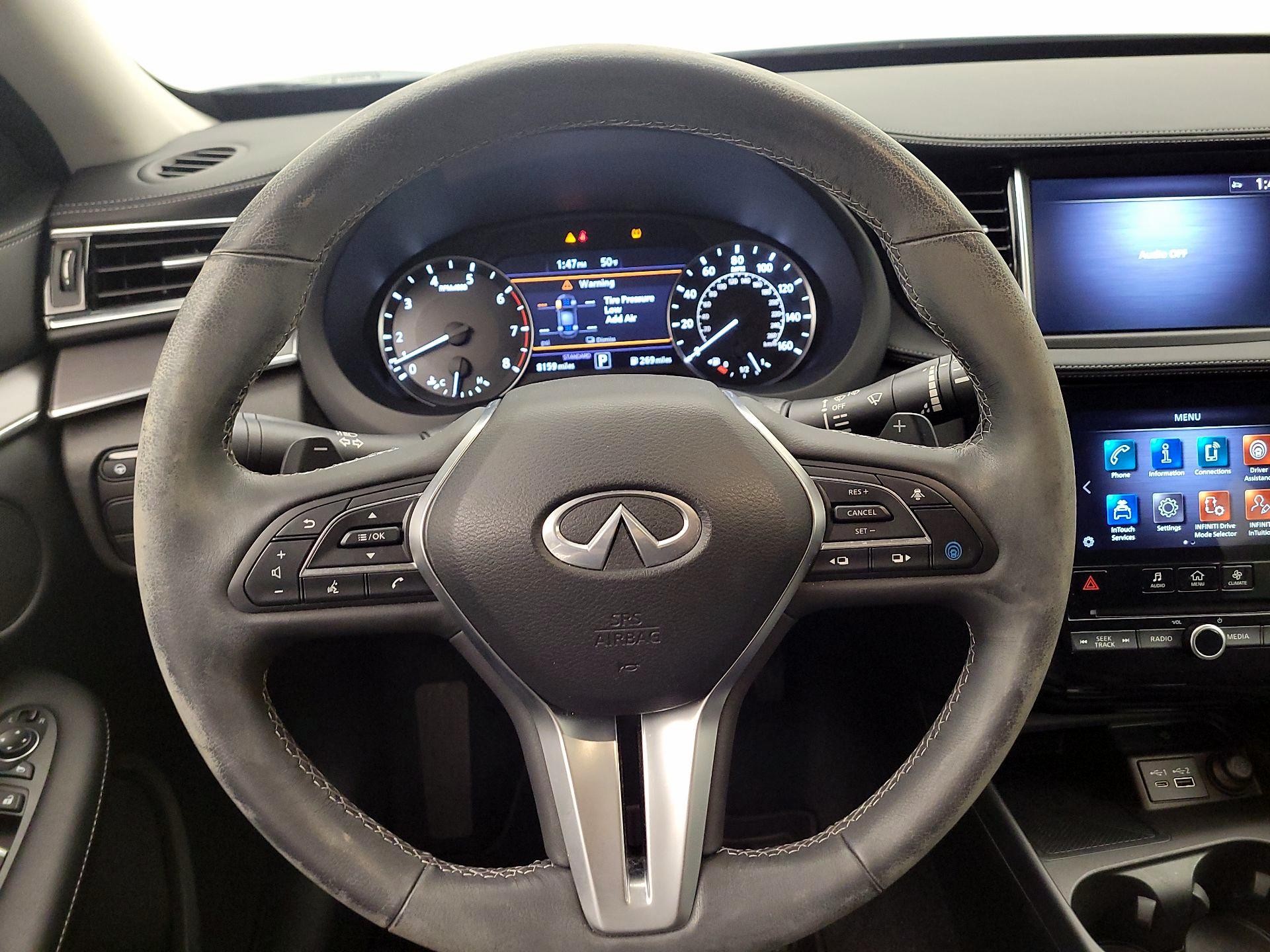 Thumbnail: 2023 INFINITI QX50 - 10