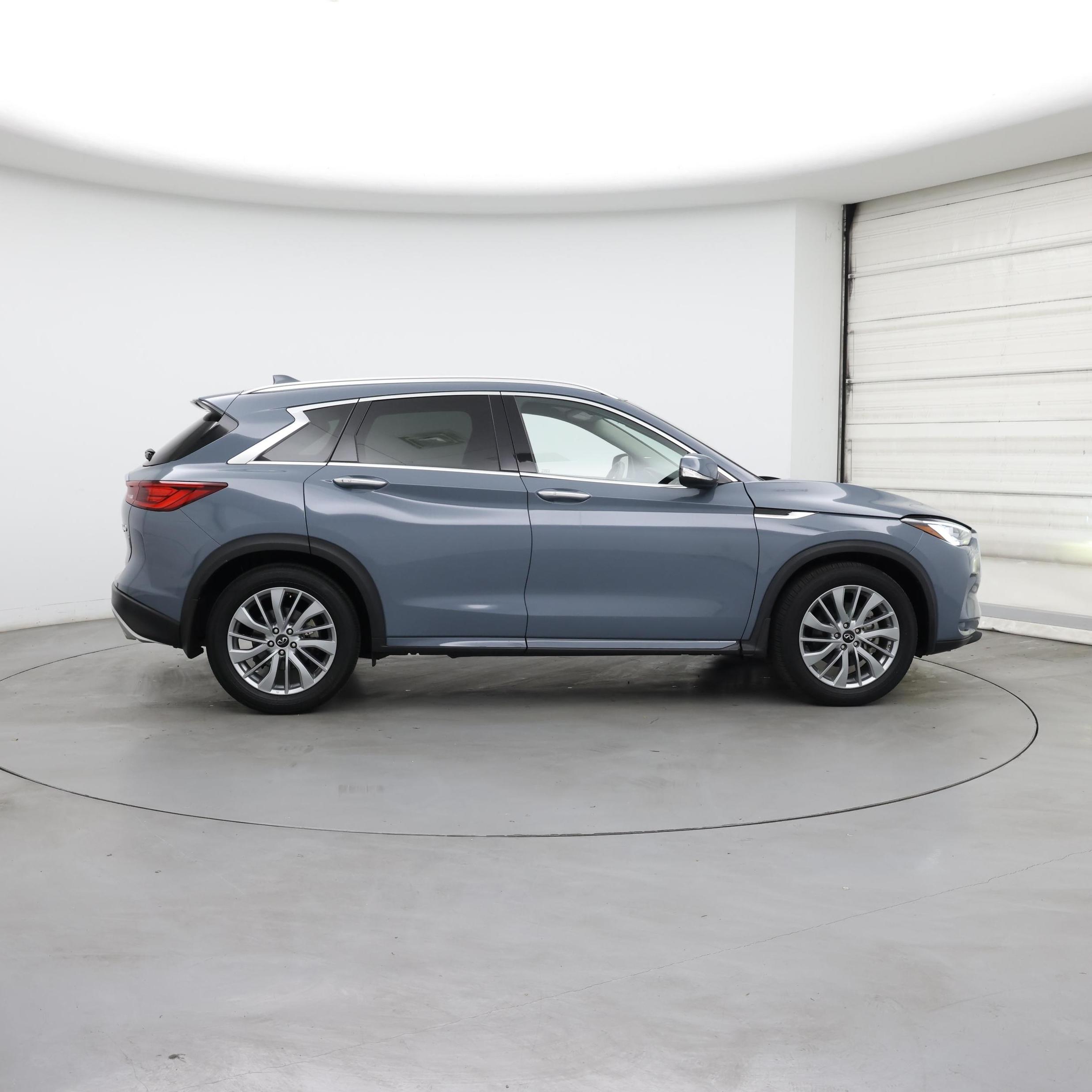 Thumbnail: 2023 INFINITI QX50 - 7