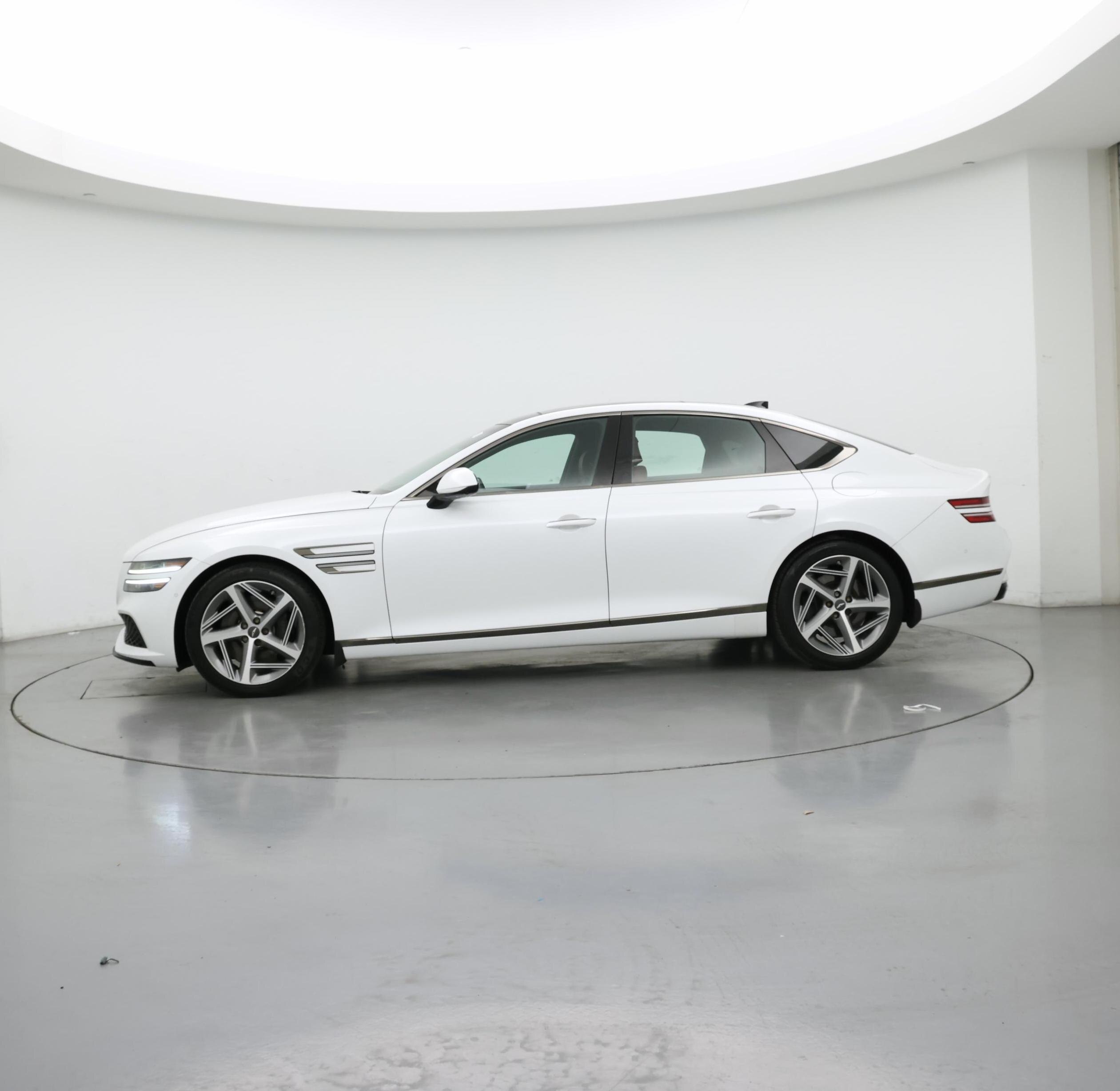 Thumbnail: 2023 Genesis G80 - 3