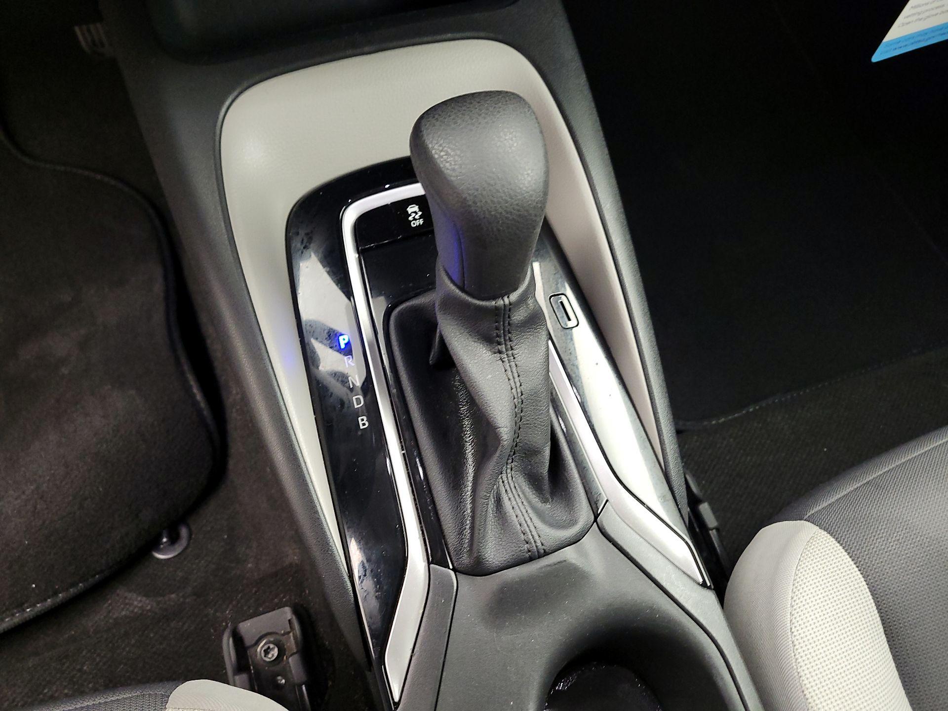 Thumbnail: 2023 Toyota Corolla - 17